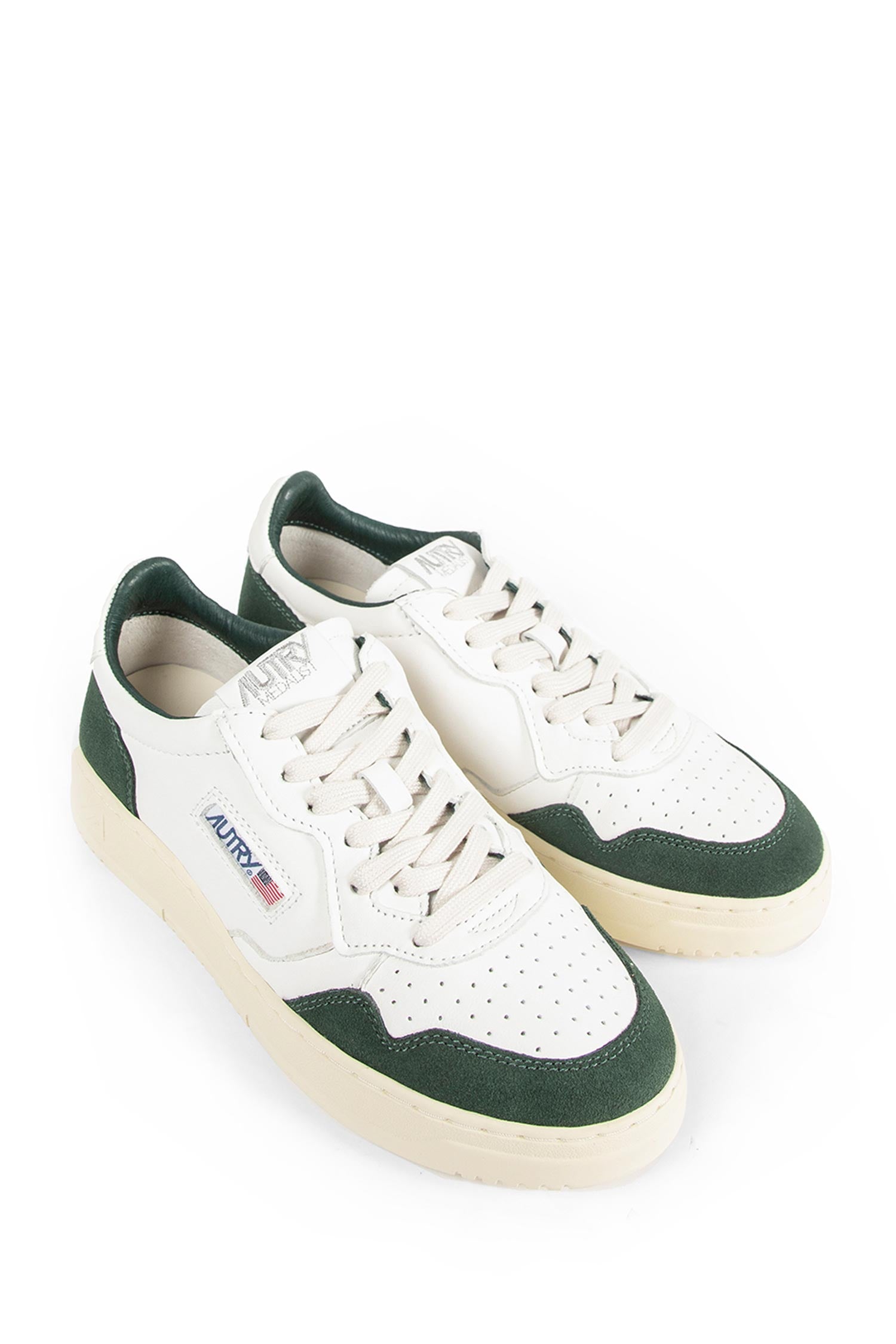 Medalist Low Sneakers