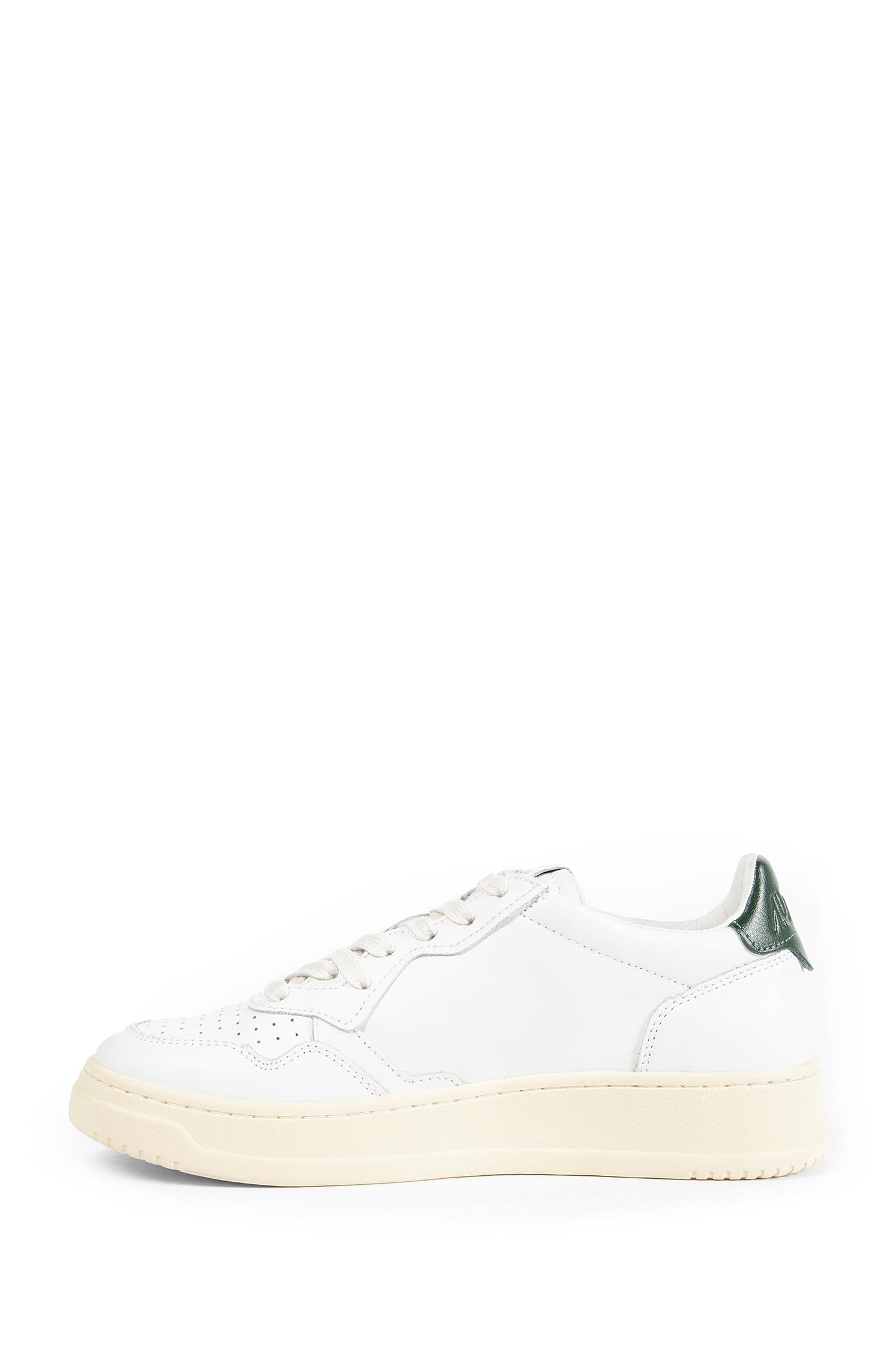Medalist Low Sneakers