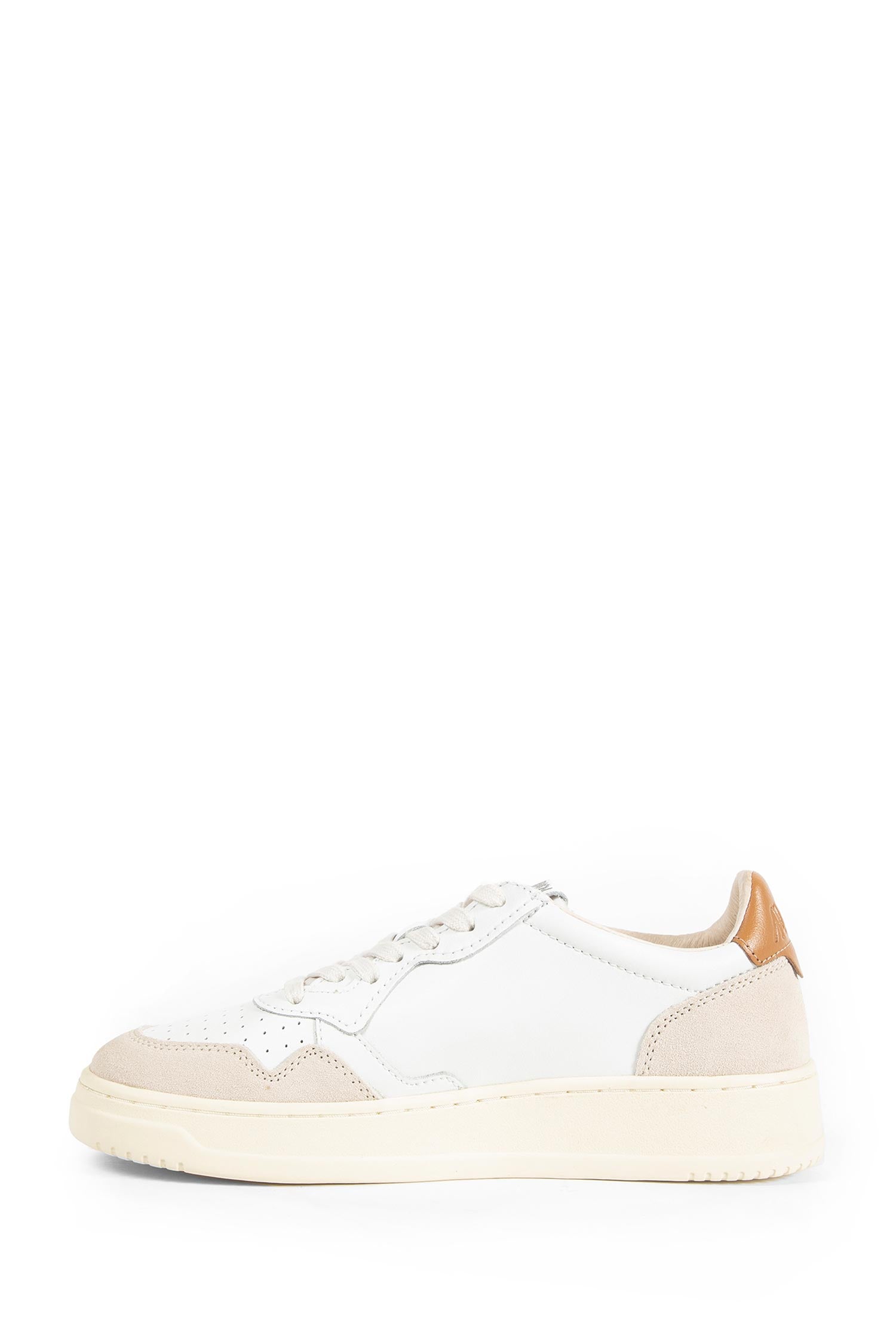 Medalist Low Sneakers
