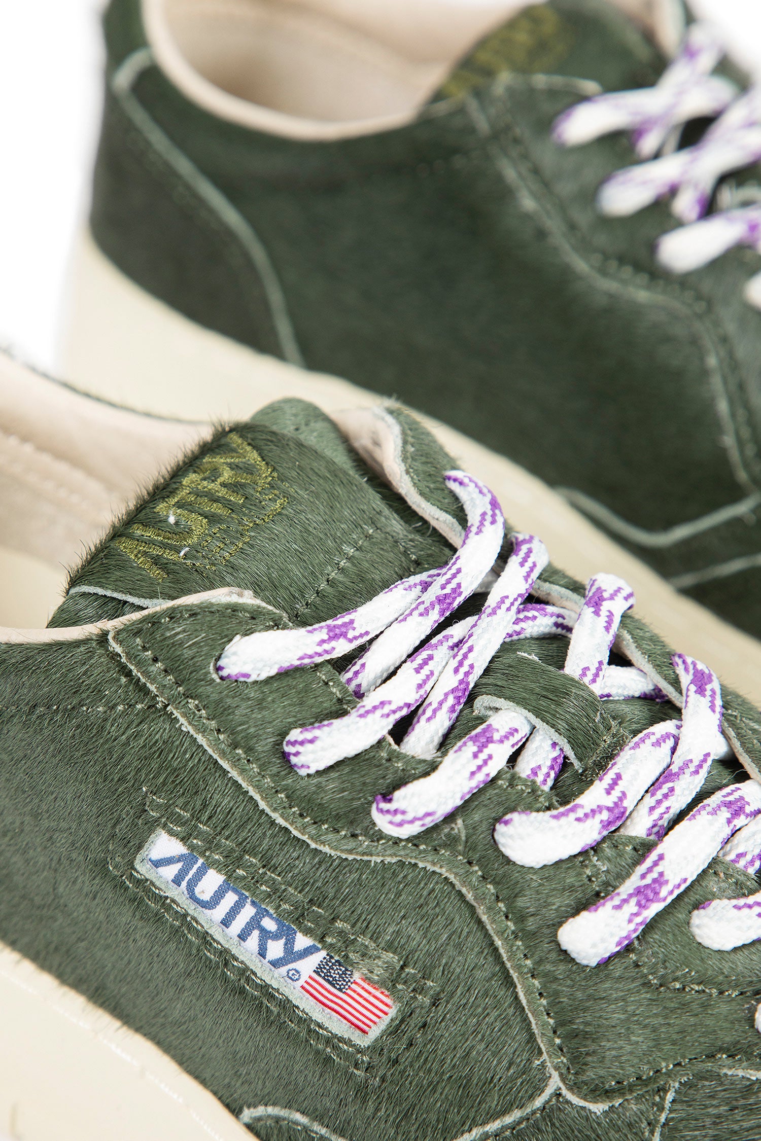 Medalist Low Sneakers