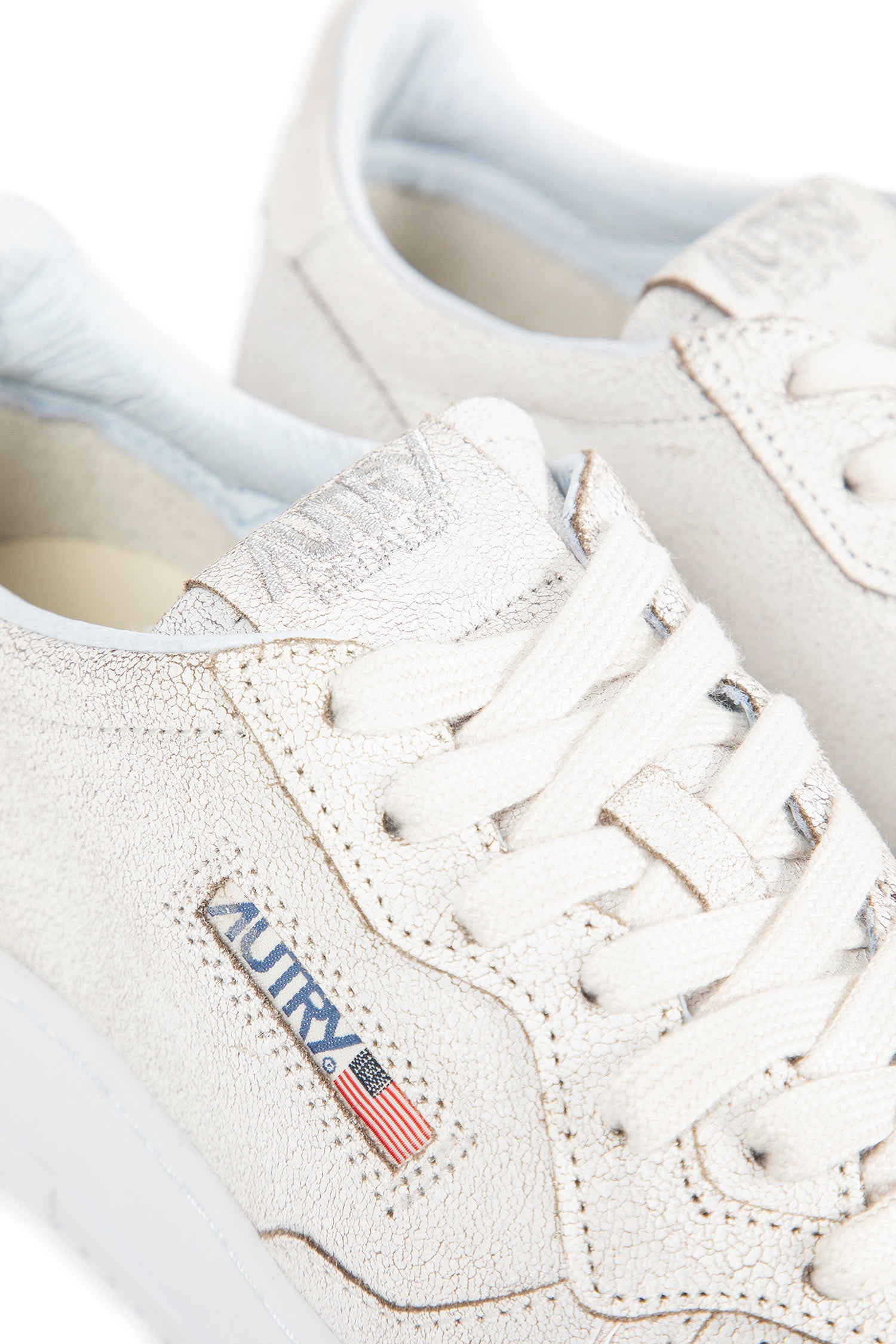 Medalist Low Sneakers