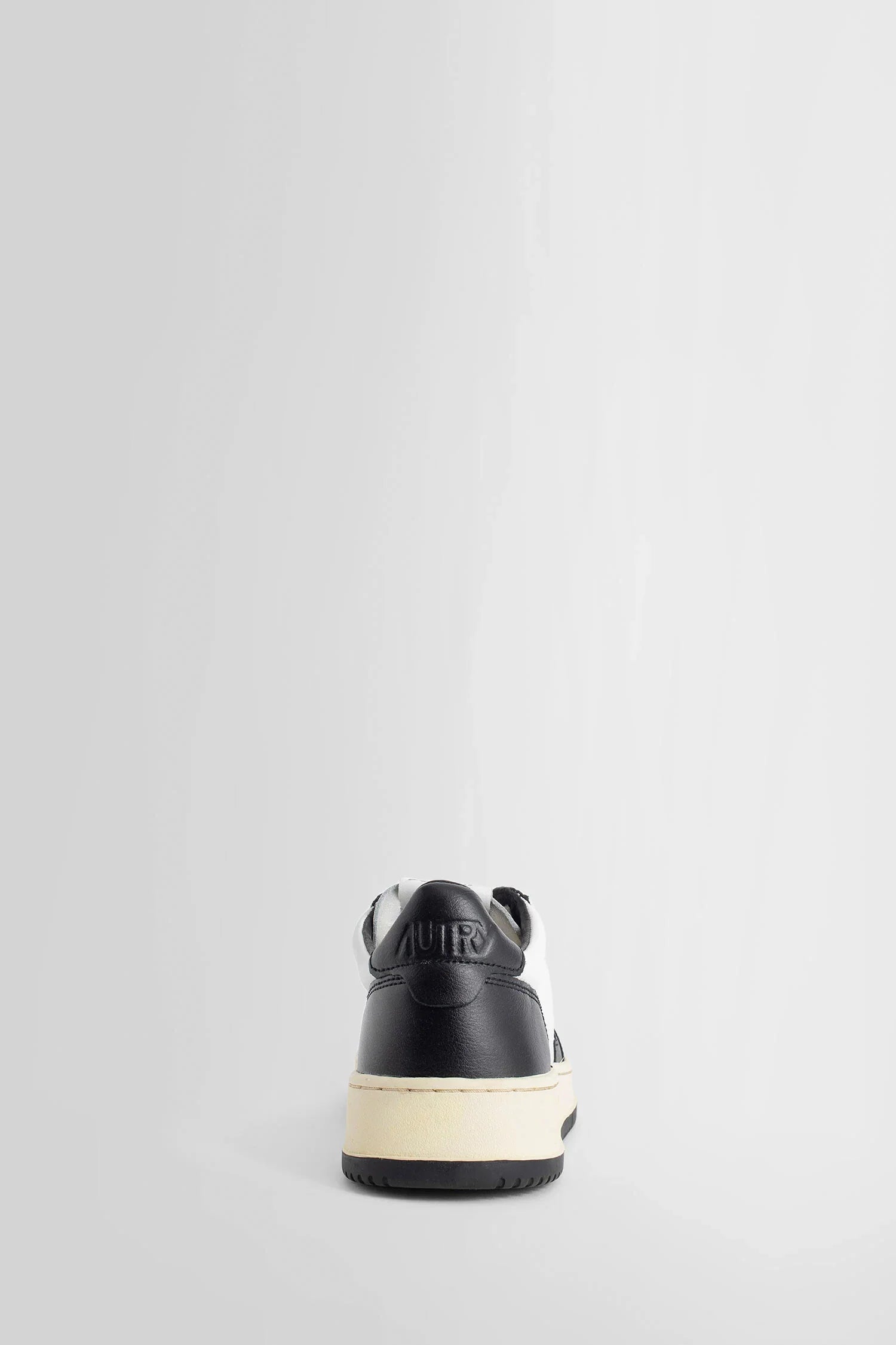 AUTRY MAN BLACK&WHITE SNEAKERS - Antonioli.eu