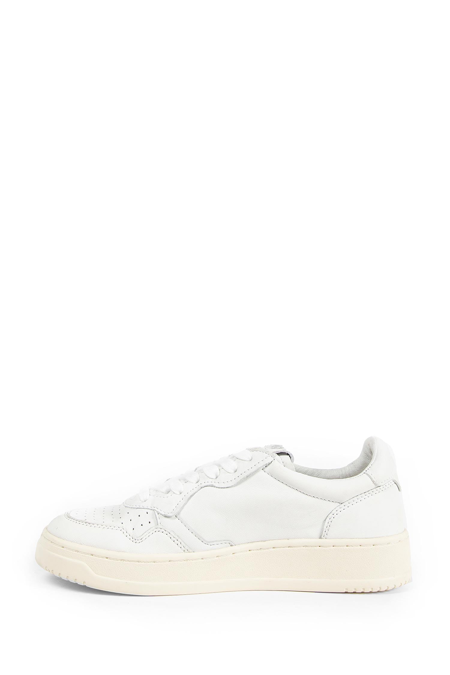 Medalist Low Sneakers