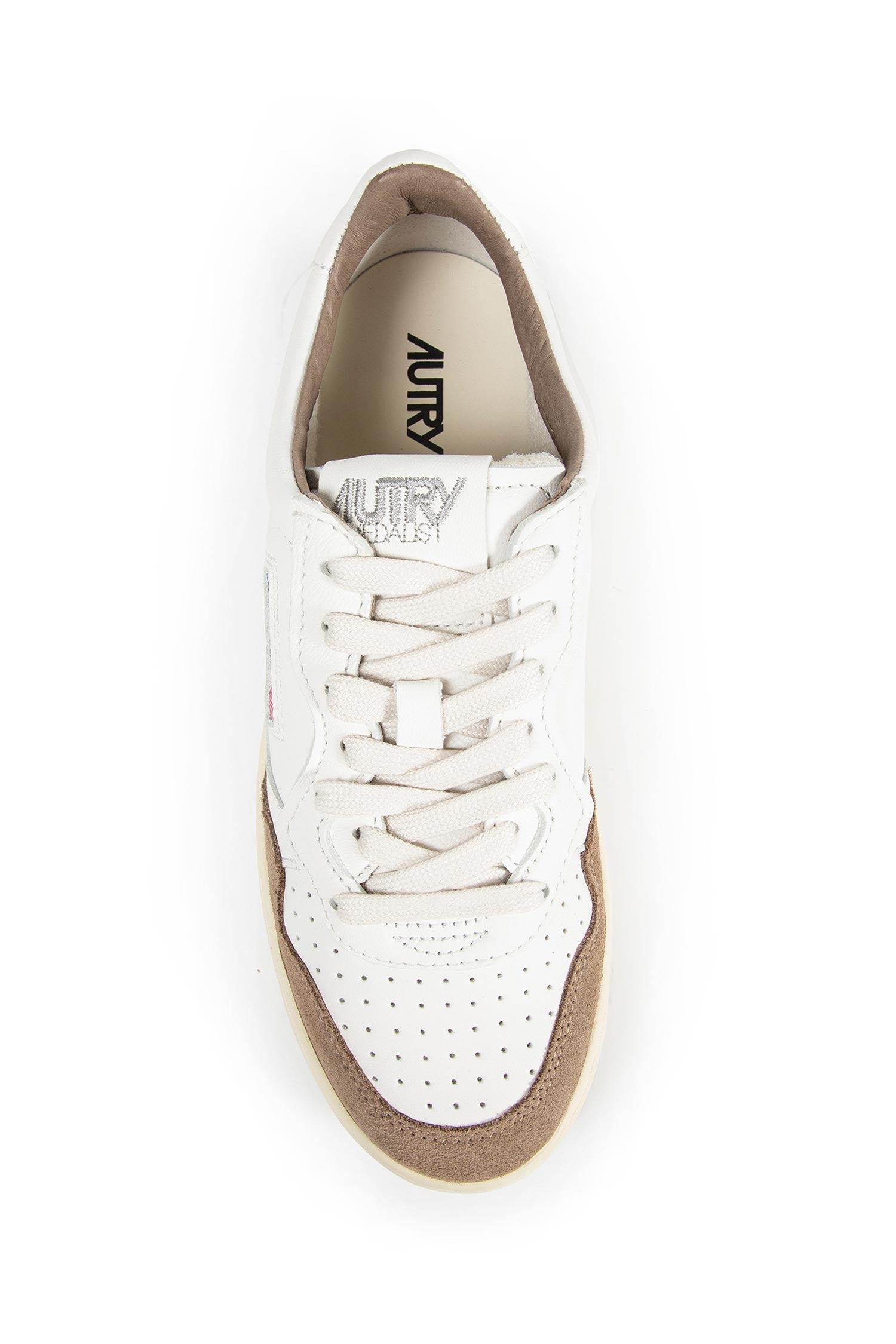 Medalist Low Sneakers