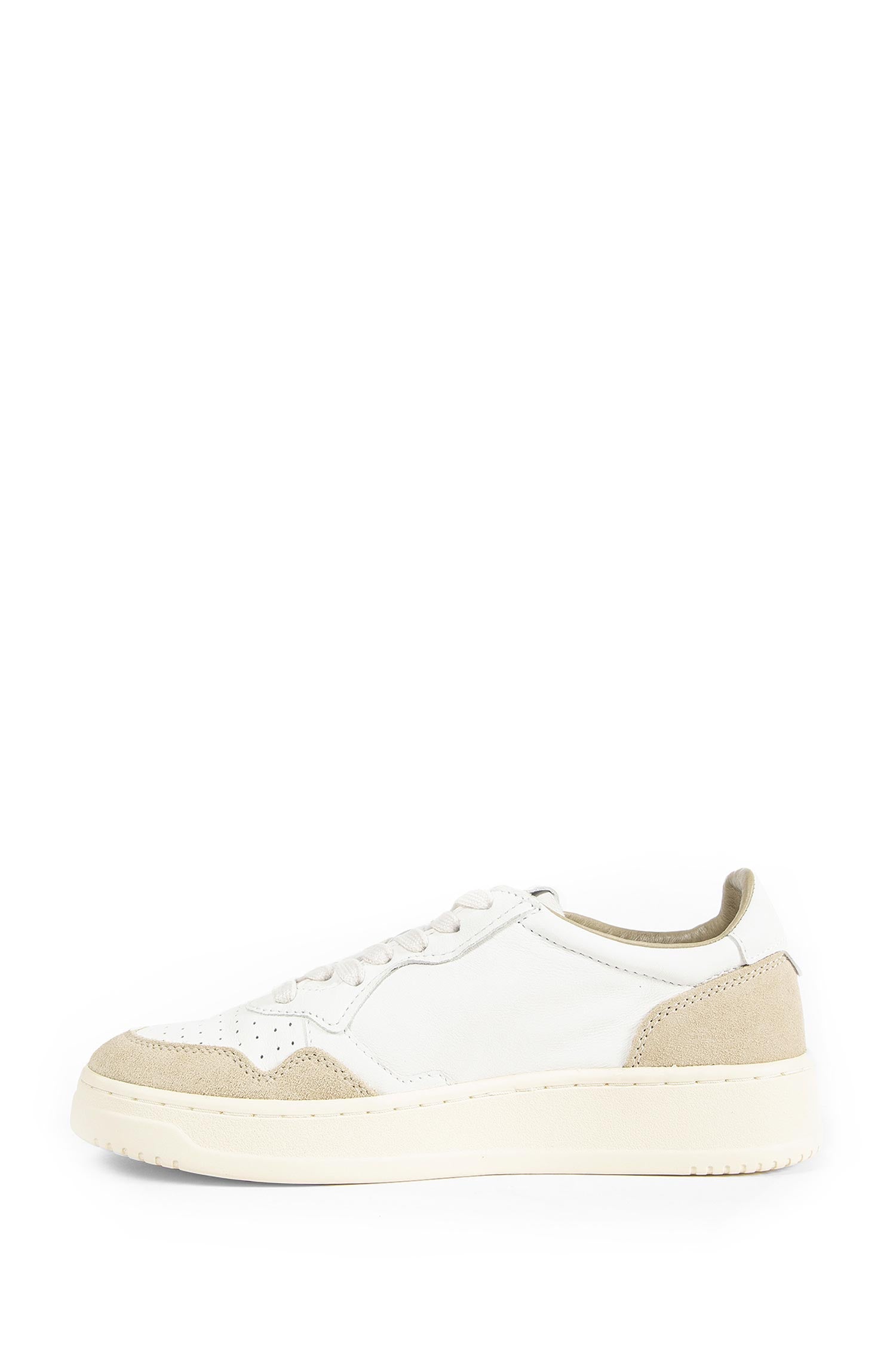 Medalist Low Sneakers