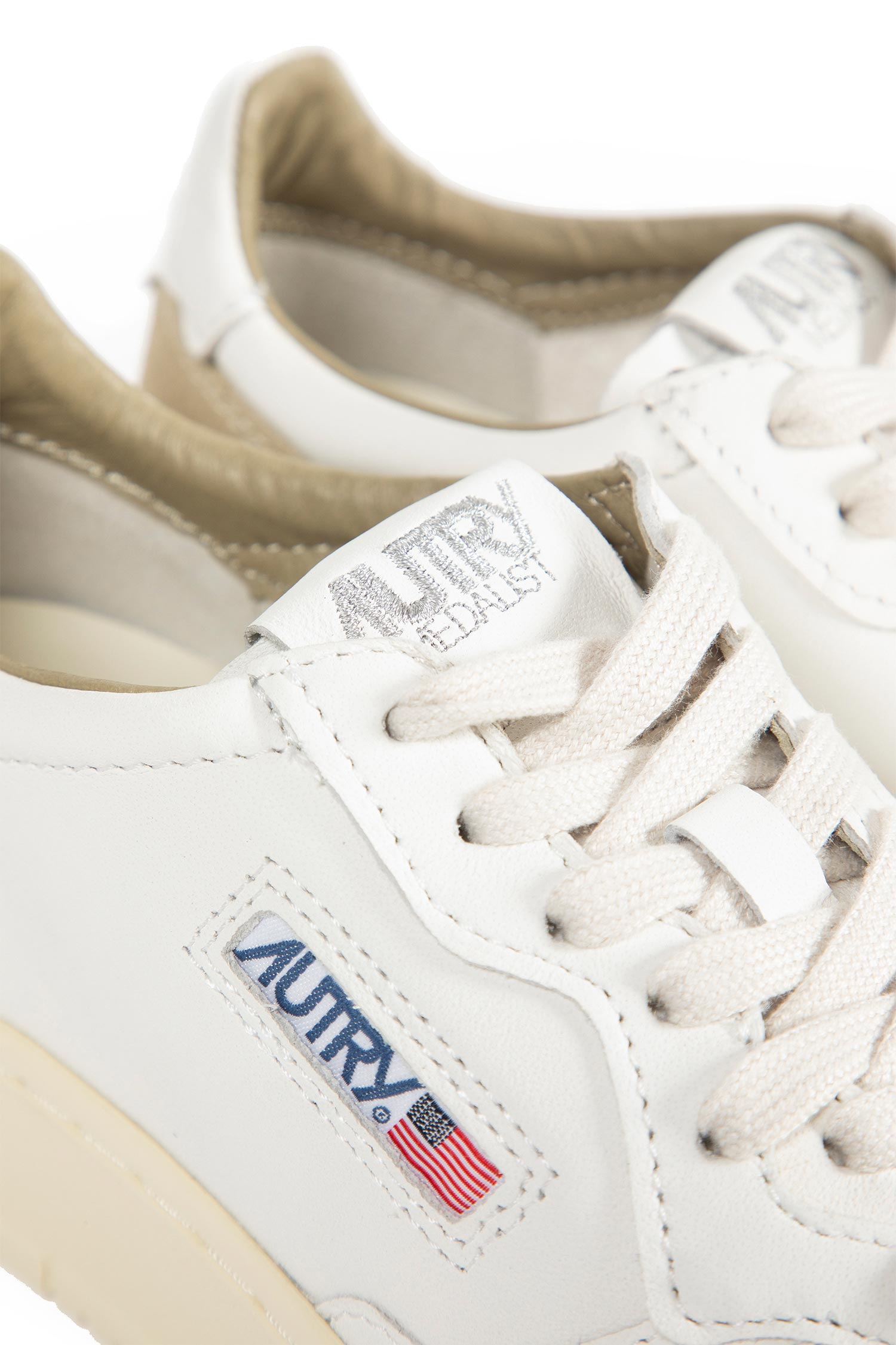 Medalist Low Sneakers