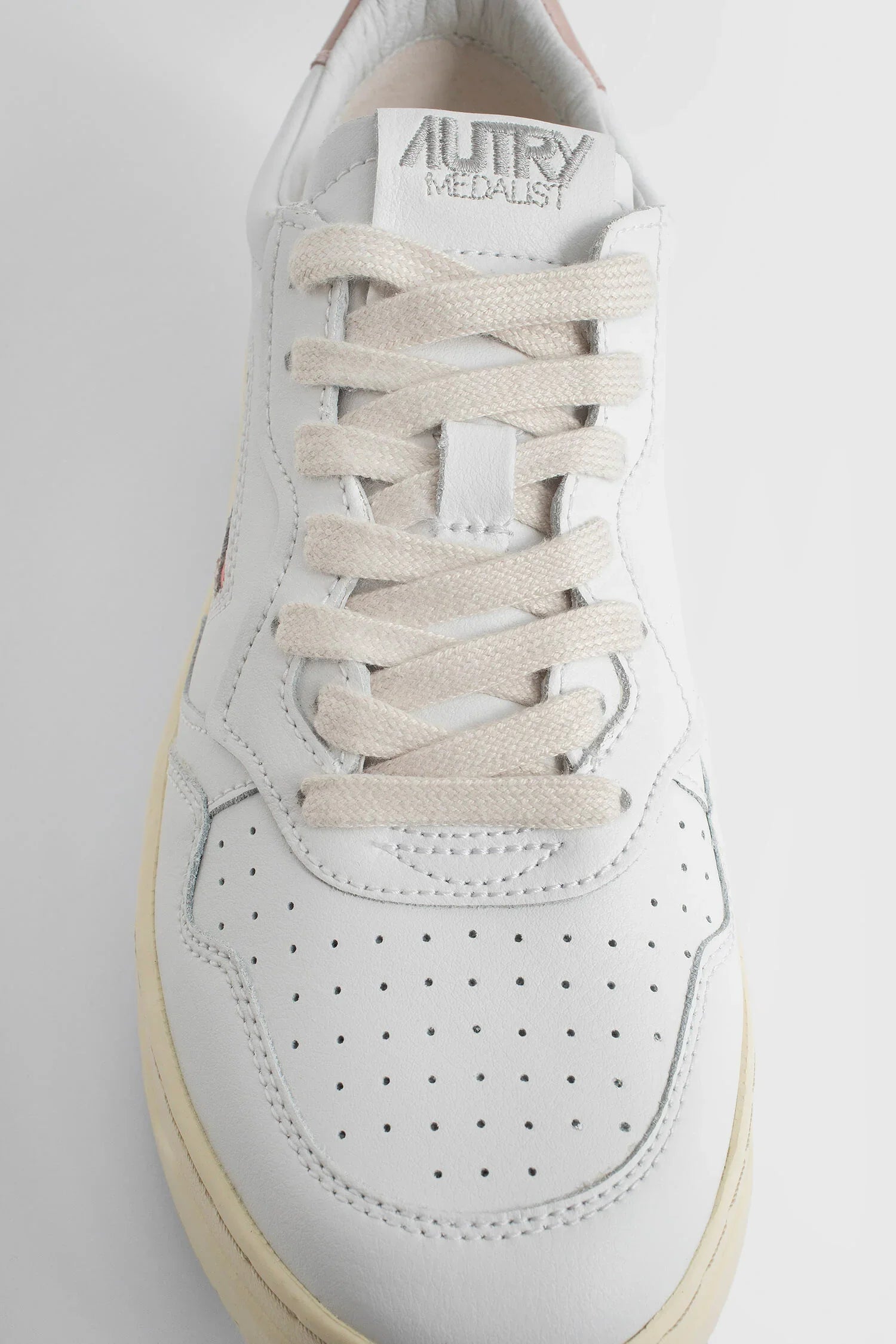 AUTRY WOMAN WHITE SNEAKERS - Antonioli.eu