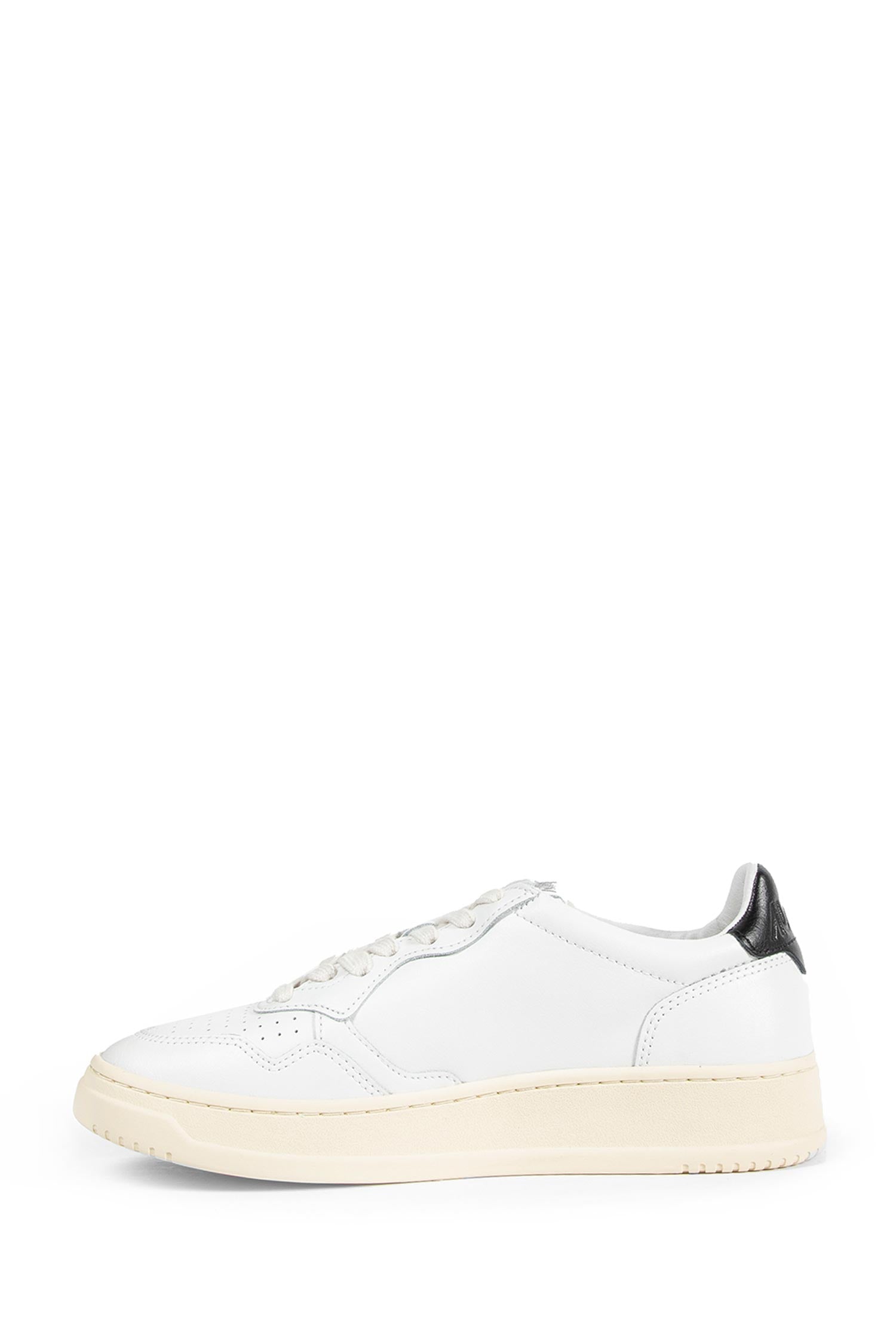Medalist Low Sneakers