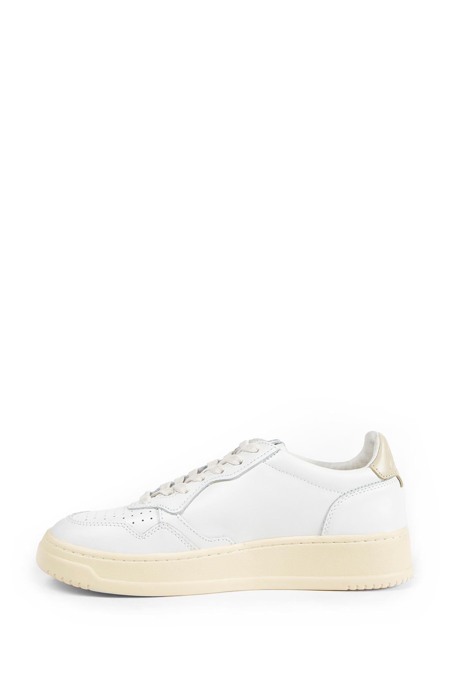 Medalist Low Sneakers