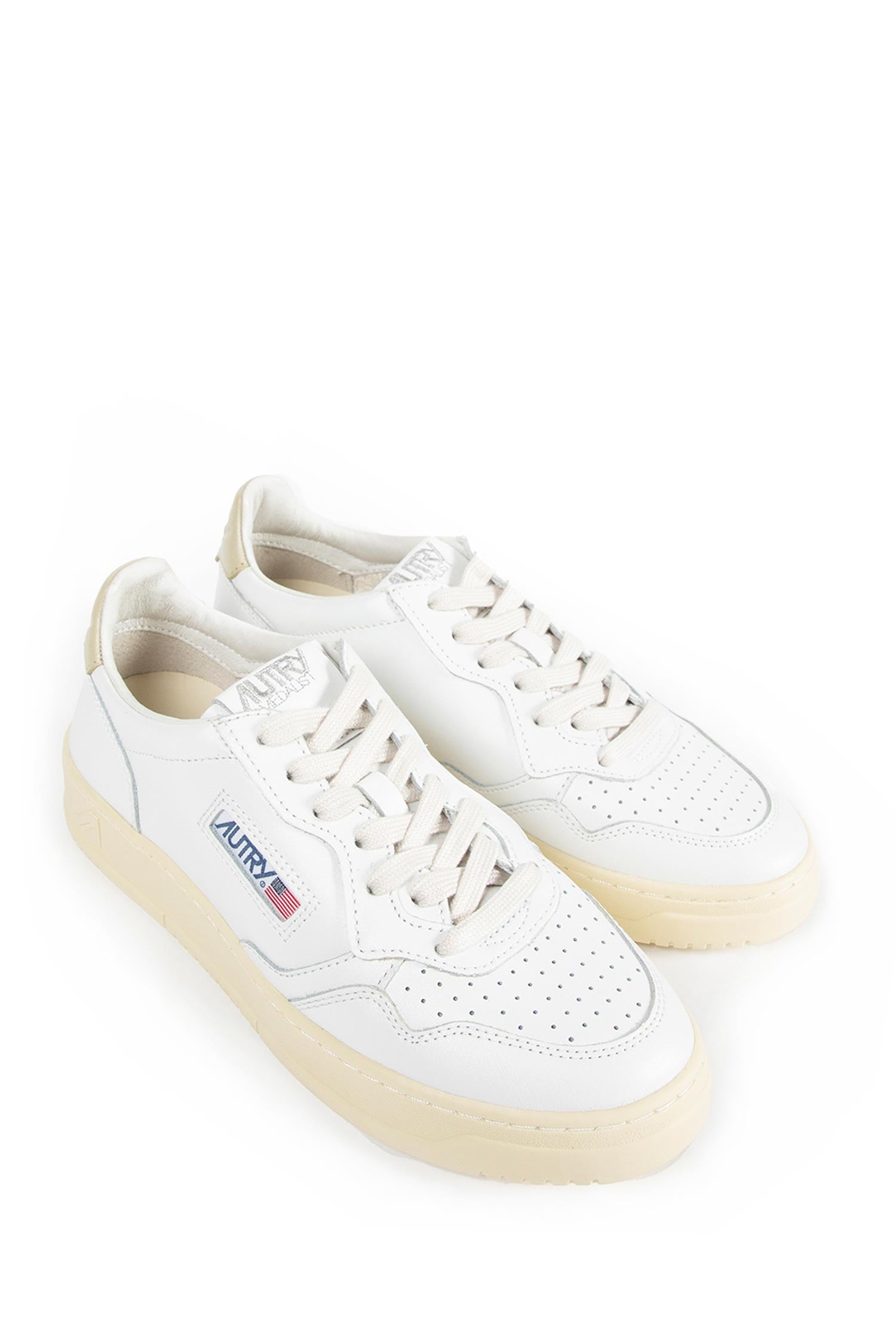 Medalist Low Sneakers