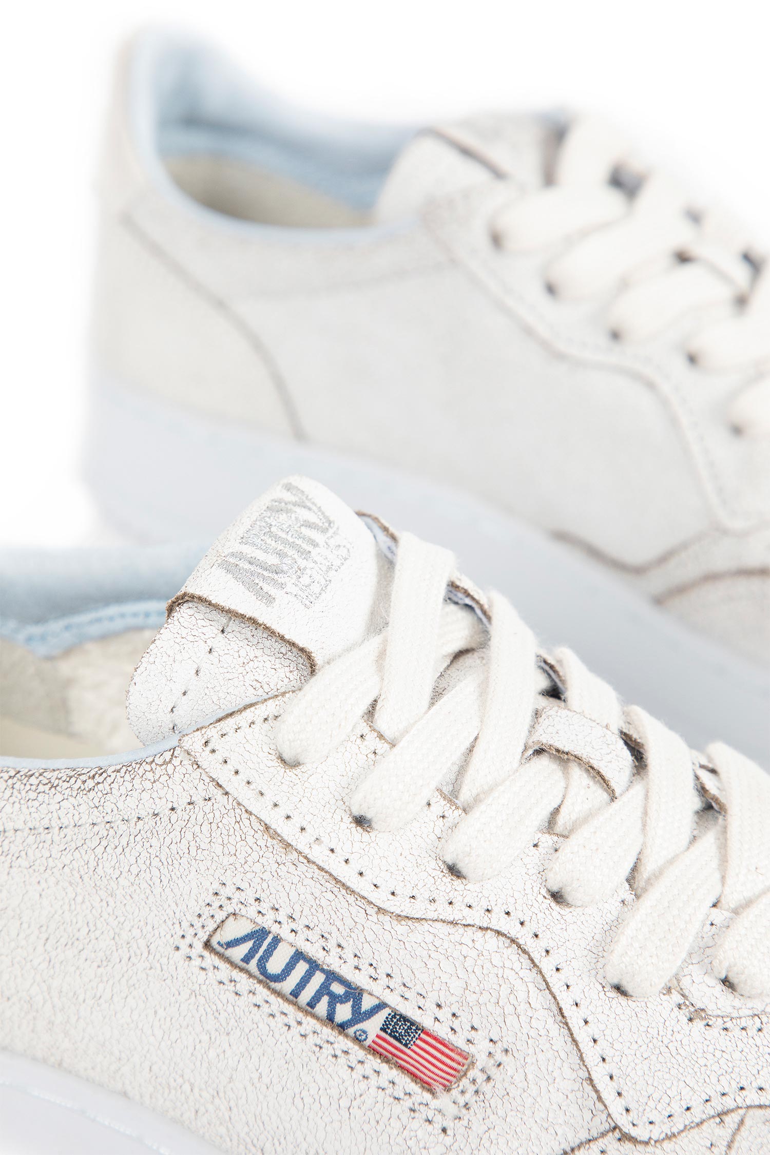 Medalist Low Sneakers