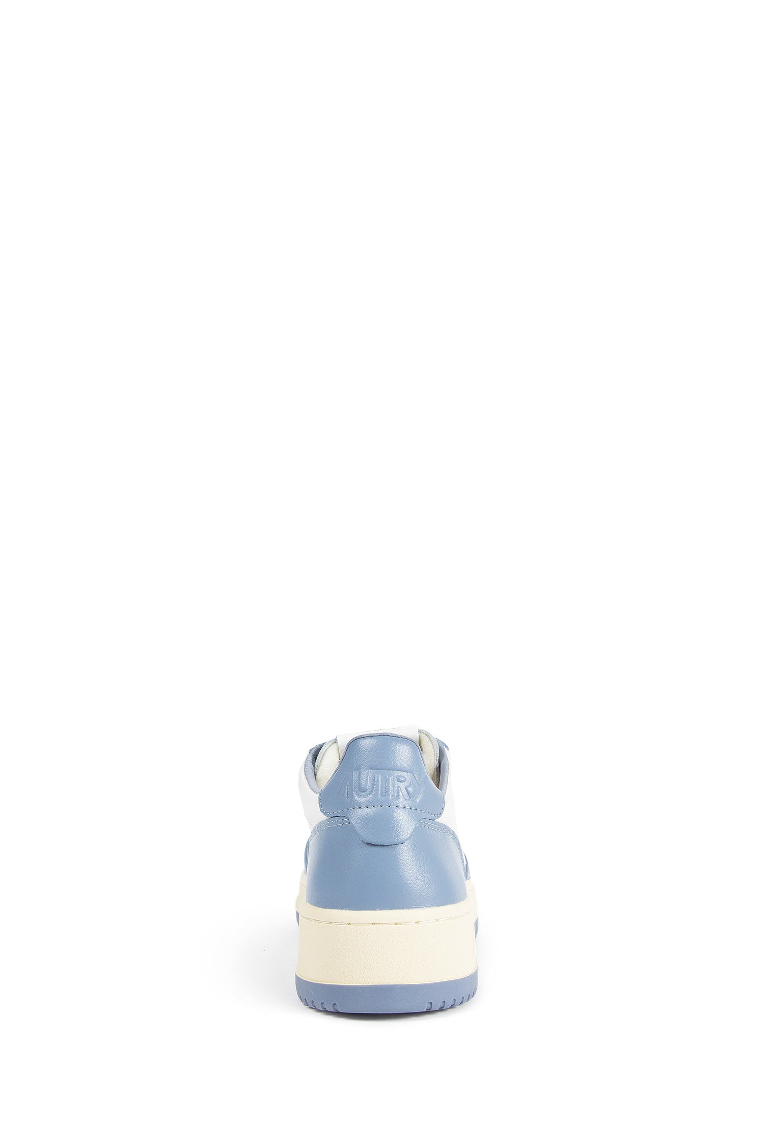 Medalist Low Sneakers