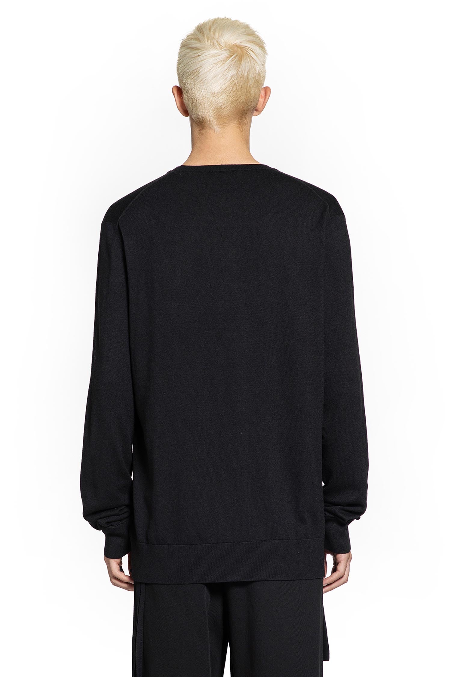 Magnar Sweater