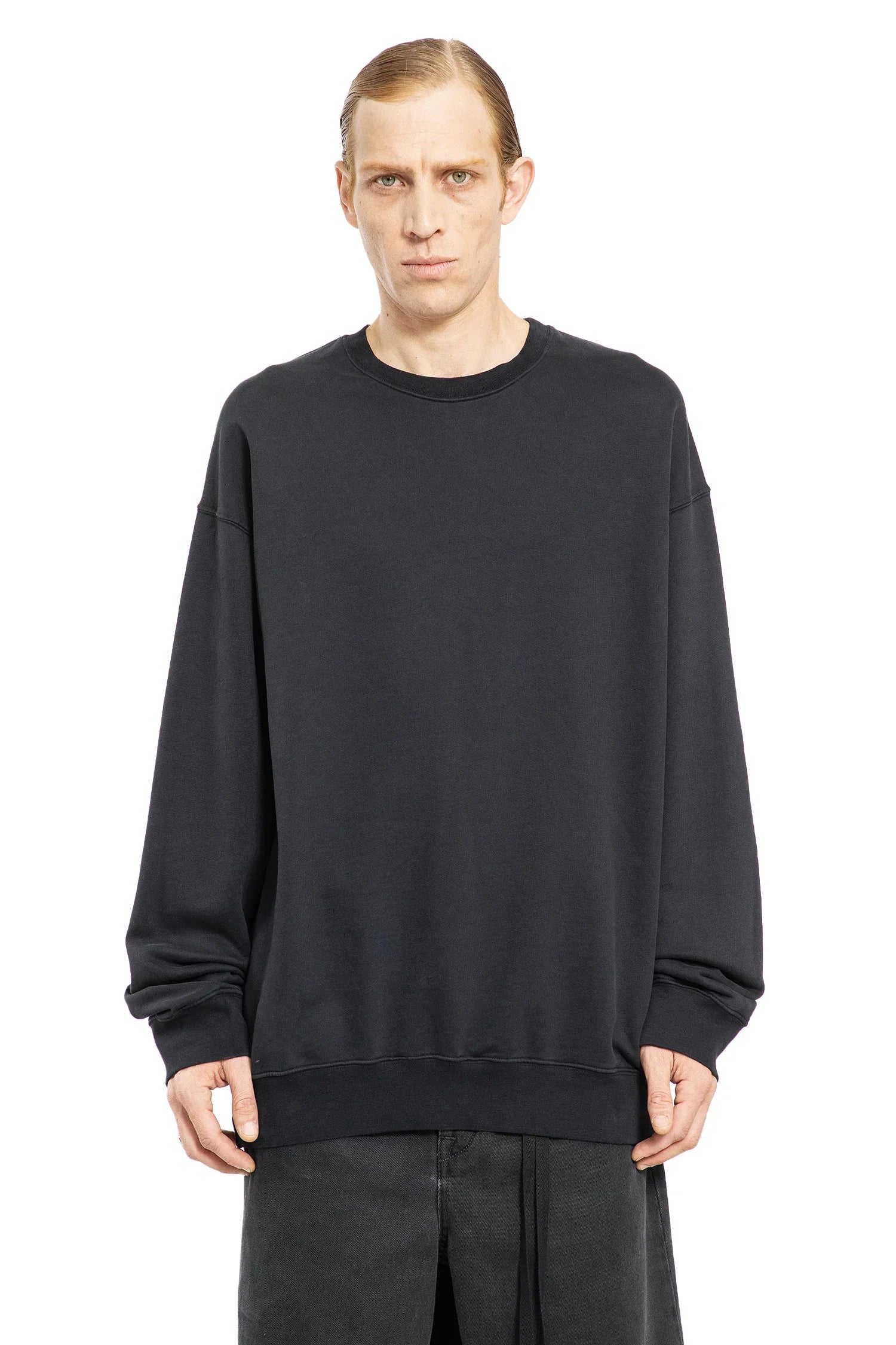 Wannes ''Smokey Eyes'' High-Comfort Sweatshirt - Antonioli.eu