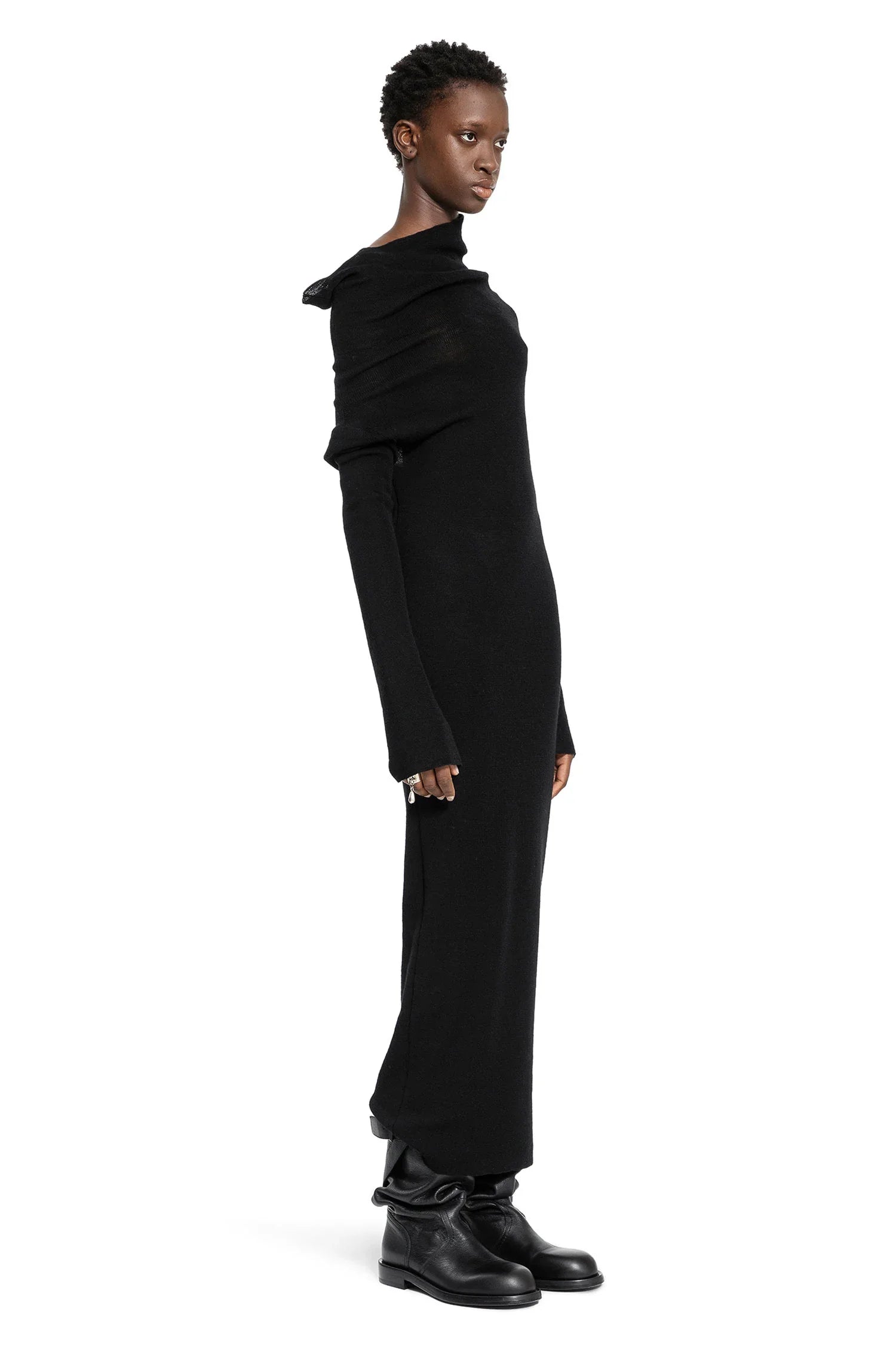 Barbro Long Dress in Ultralight Crêpe Wool Knit - Antonioli.eu