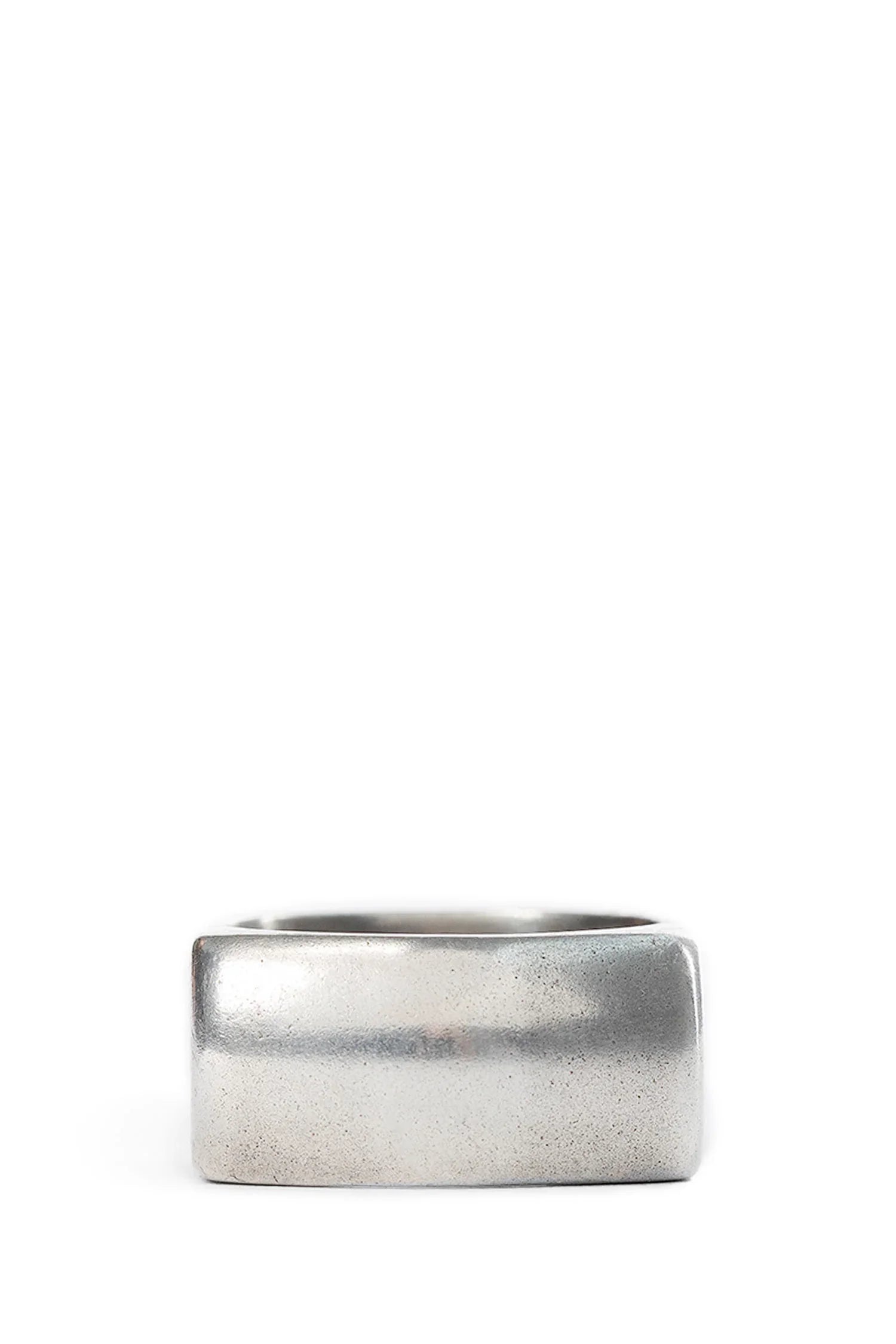 Hilta Ring - Antonioli.eu
