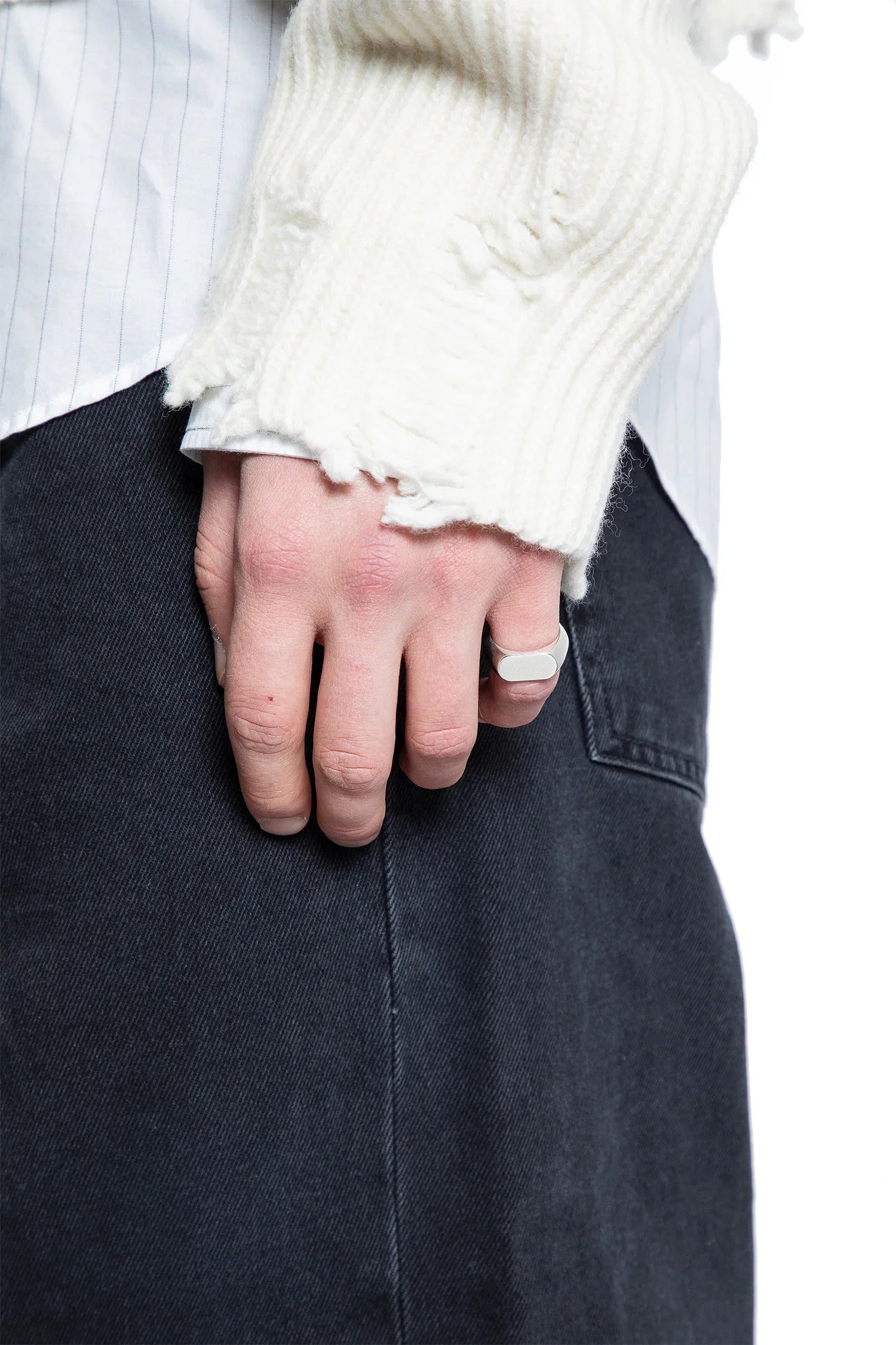 Hilta Ring - Antonioli.eu
