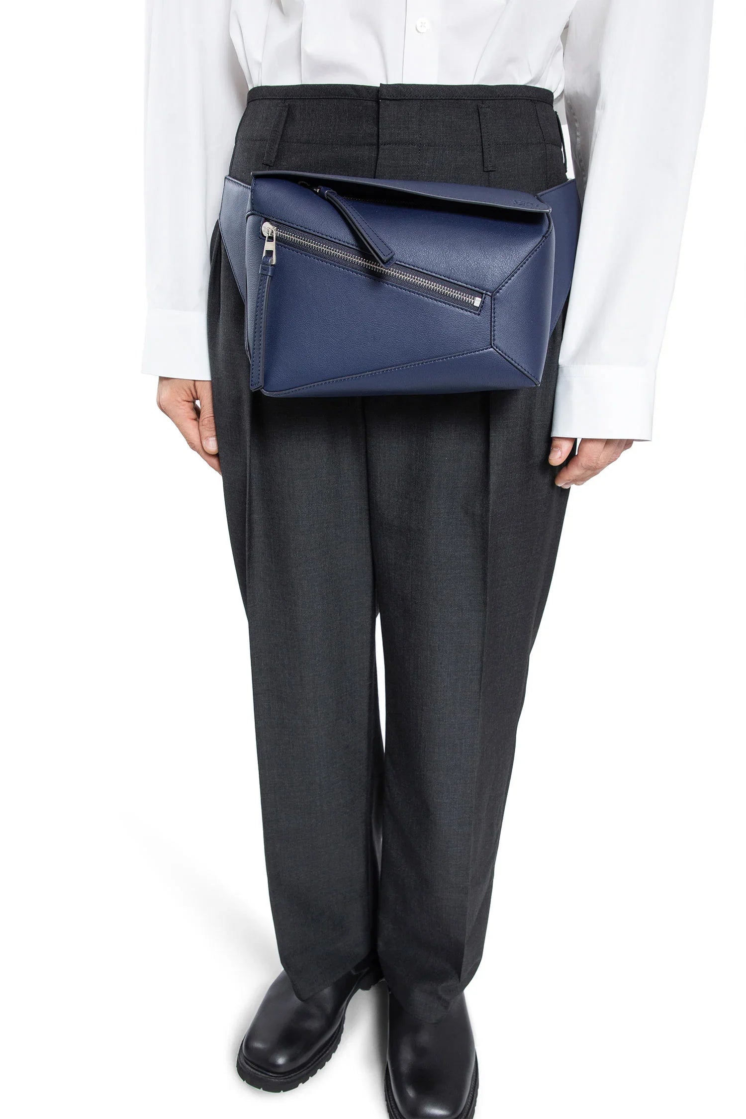 Puzzle Edge Small Bumbag - Antonioli.eu