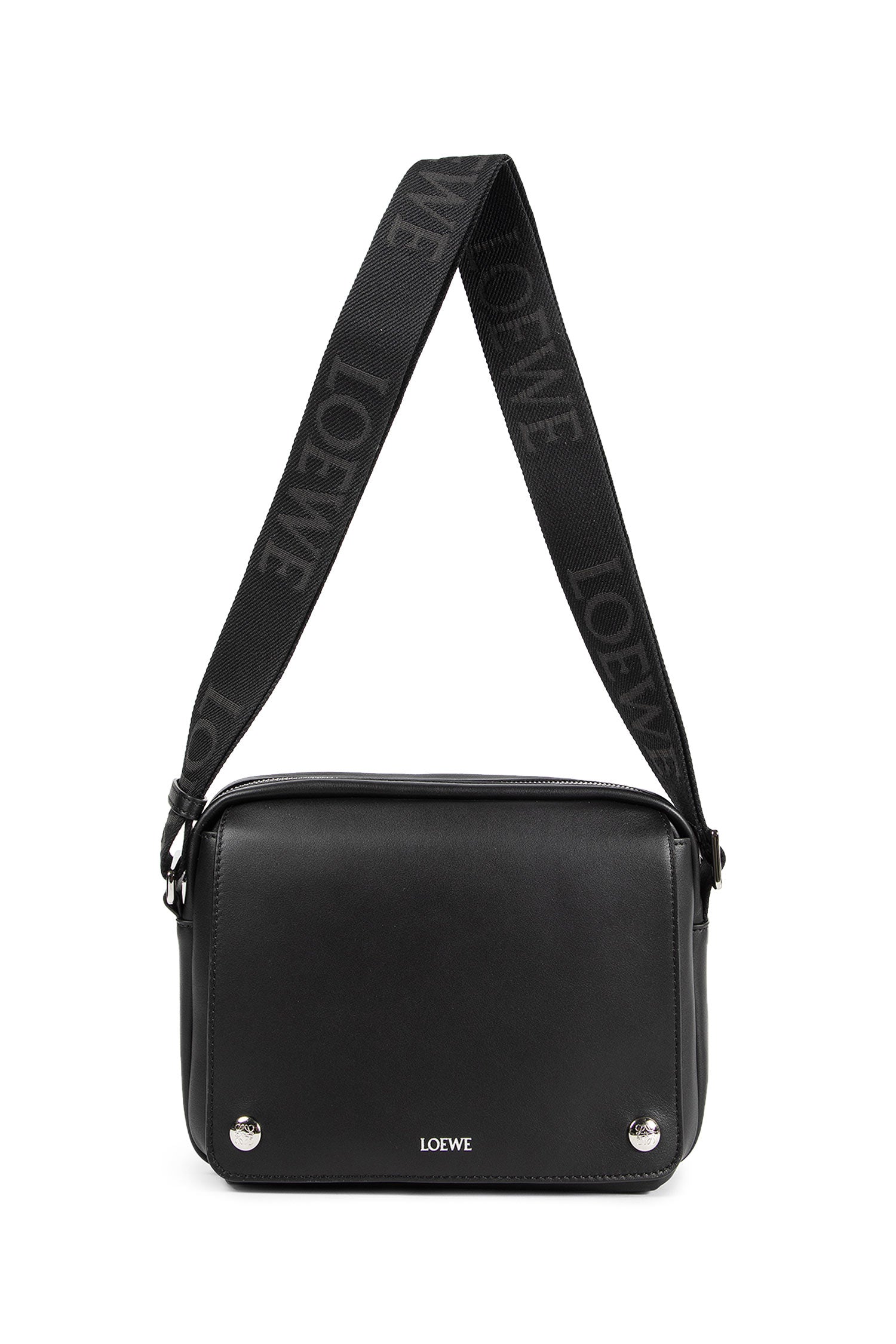 Medium Pebble Messenger Bag