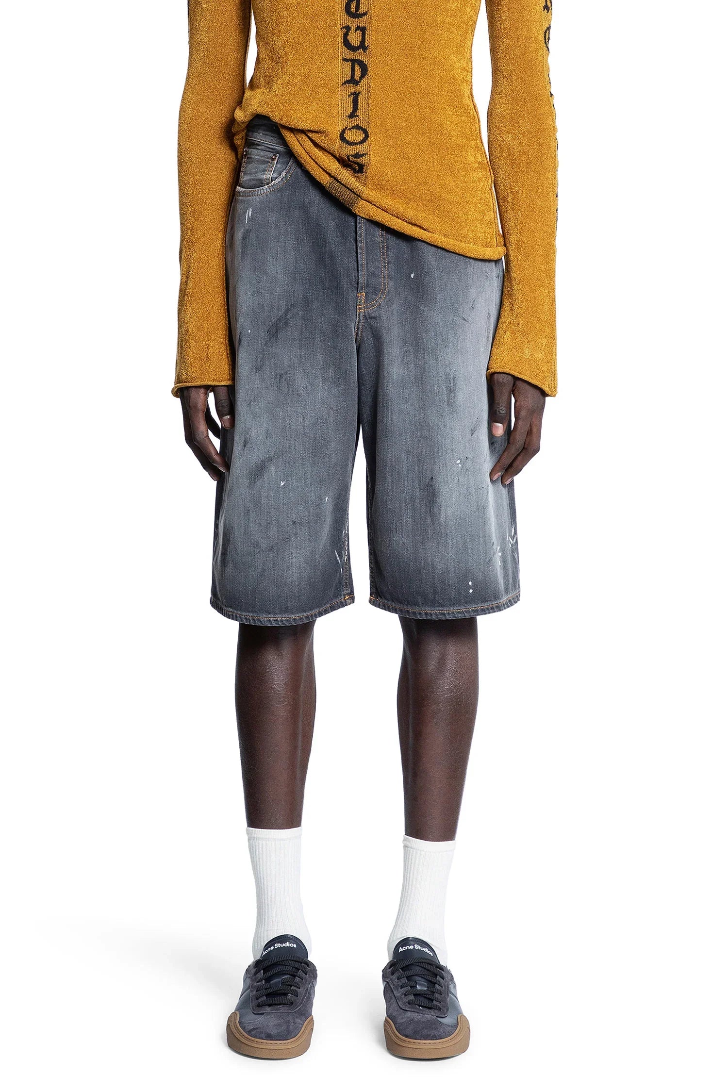 ACNE STUDIOS MAN BLACK SHORTS & SKIRTS - Antonioli.eu