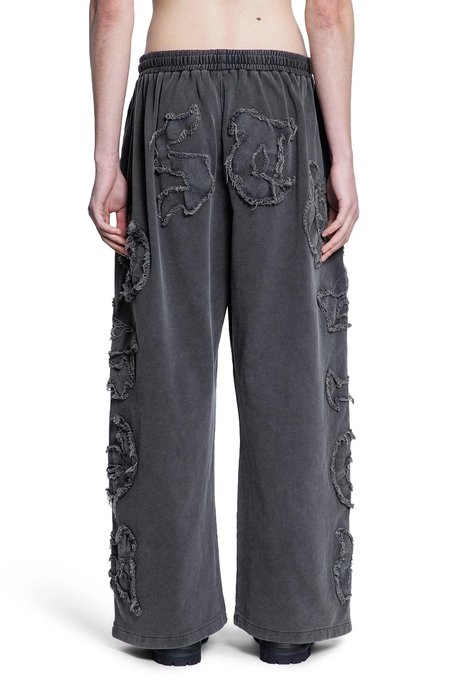 Garment Dyed Goth Logo Sweatpants - Antonioli.eu