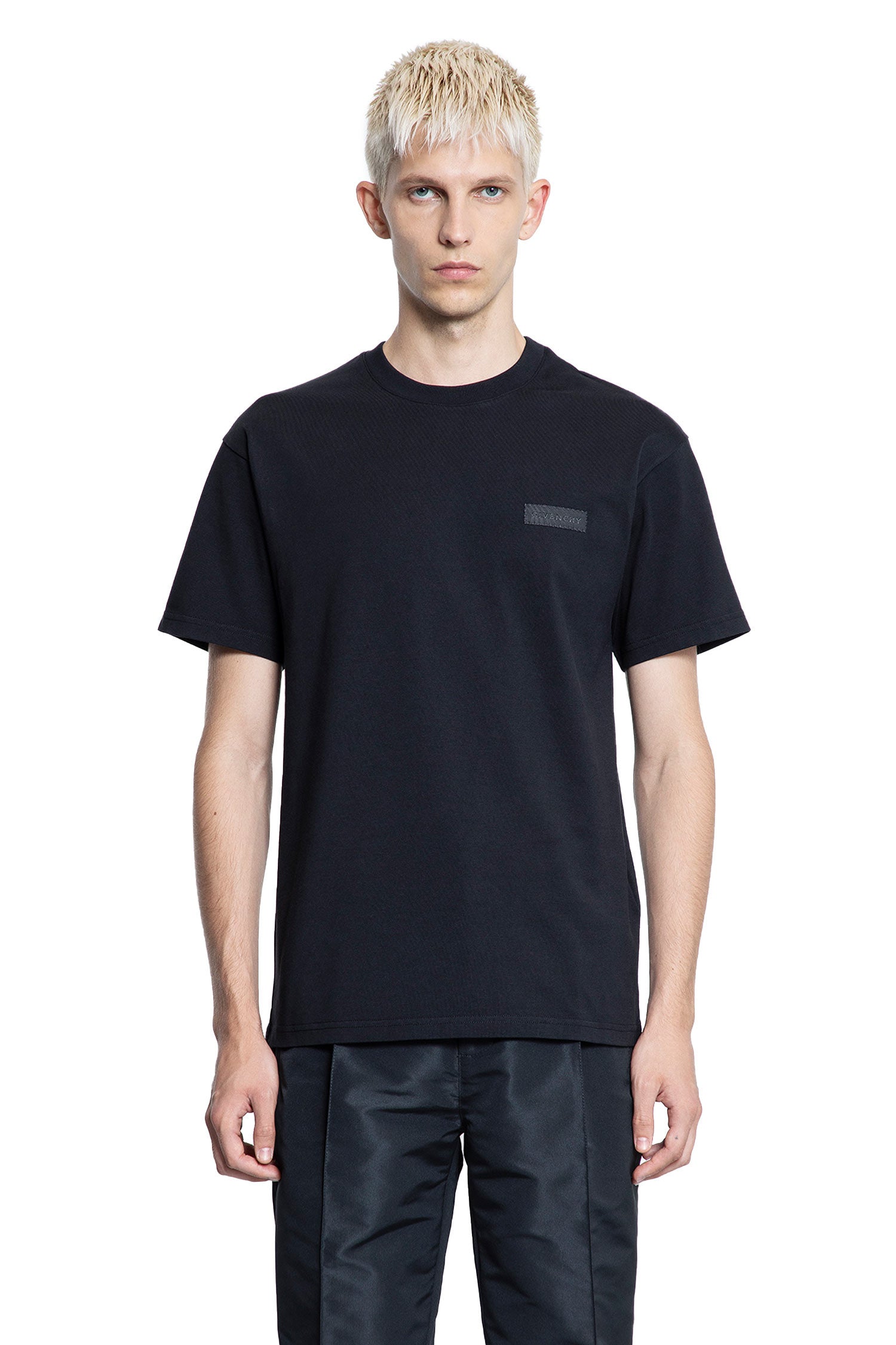 Grosgrain Givenchy Patch T-Shirt - Antonioli.eu