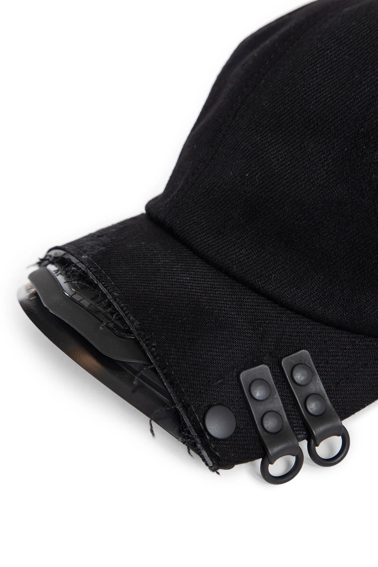 Object C52 cropped baseball cap - Antonioli.eu
