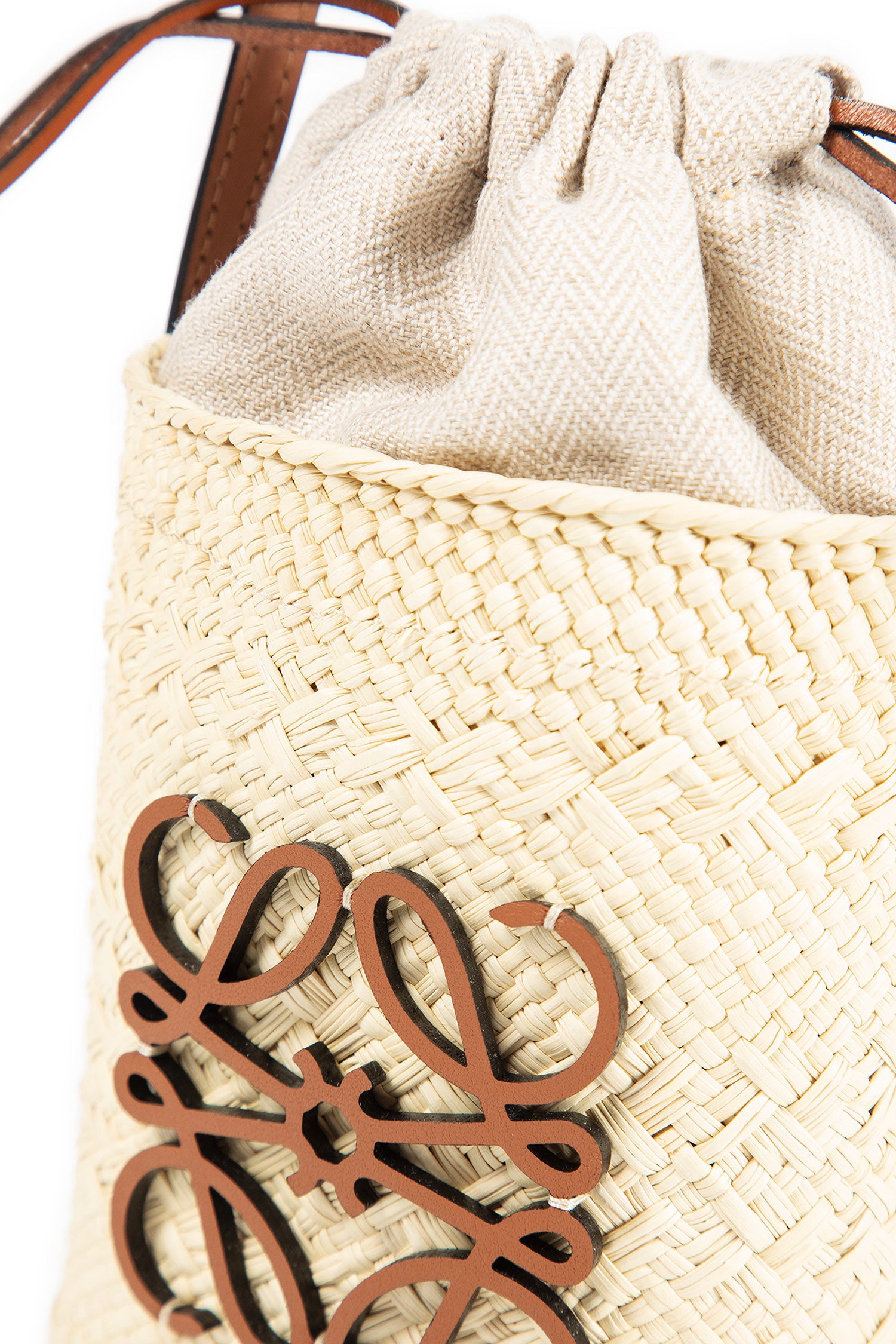 Square Pocket in Iraca Palm and Calfskin