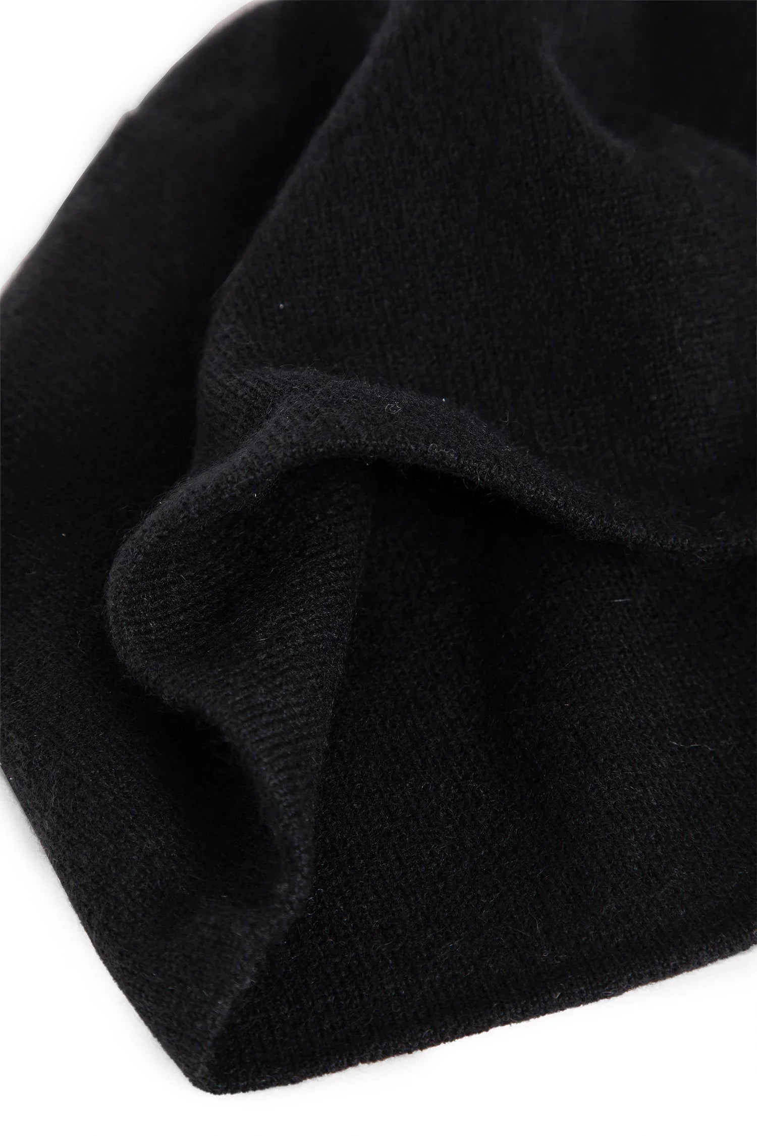Damian Beanie - Antonioli.eu