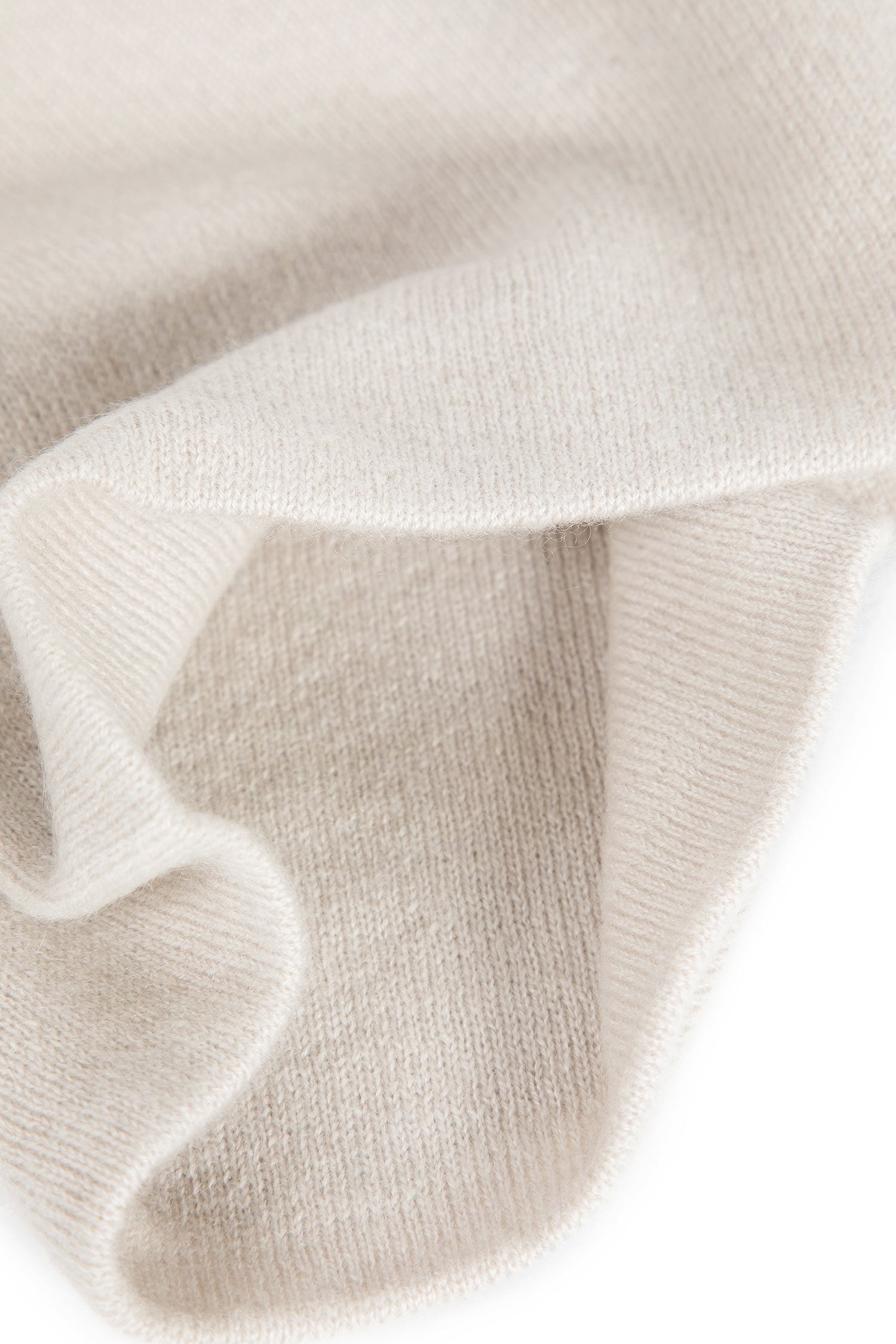 WARM-ME UNISEX WHITE HATS