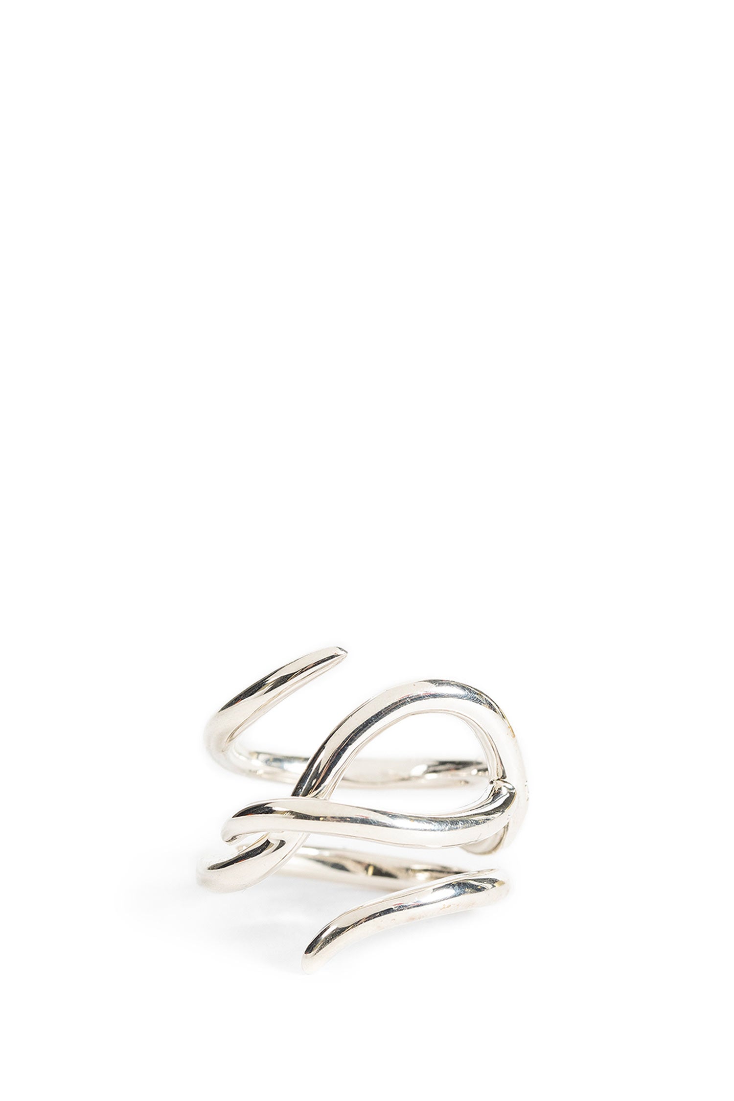 Dyomis Ring