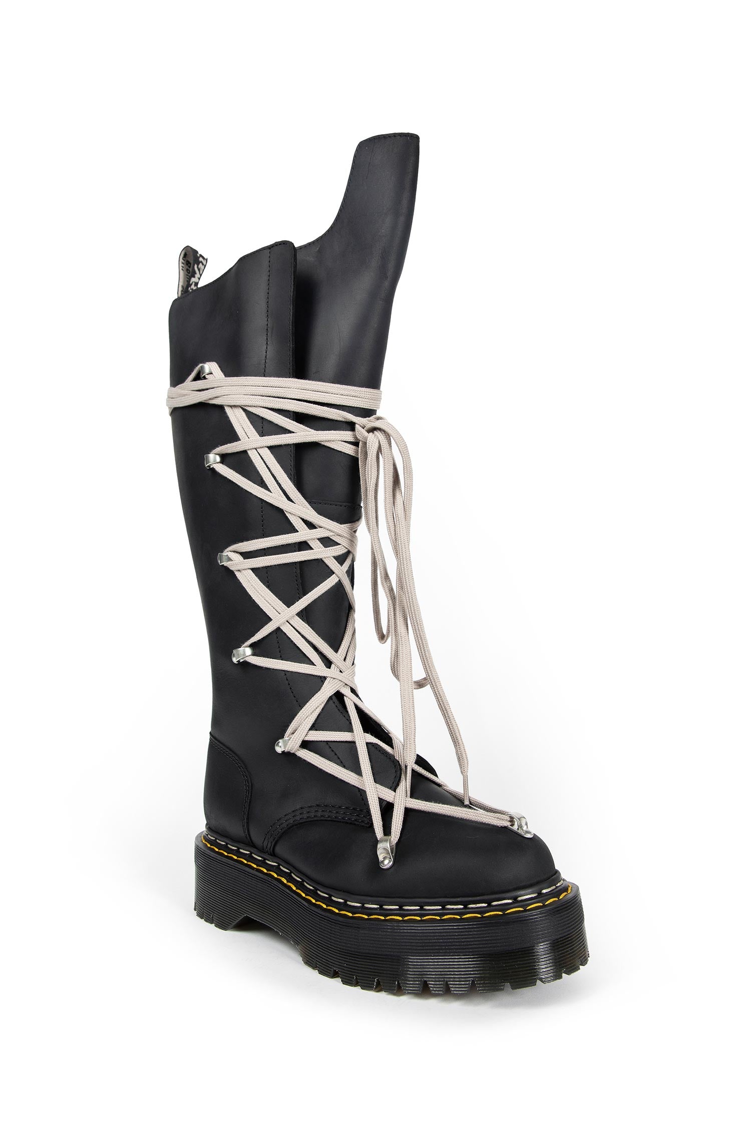 Dr. Martens Quad Sole Pentalace Boots