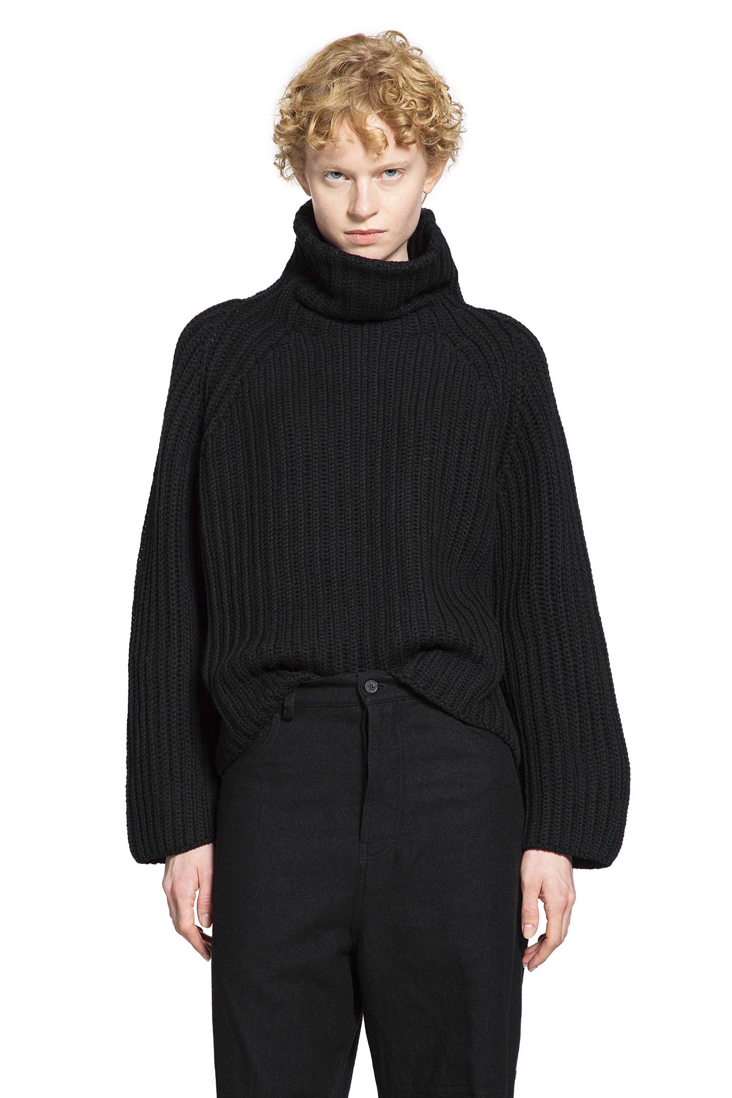 FORME D'EXPRESSION WOMAN BLACK KNITWEAR