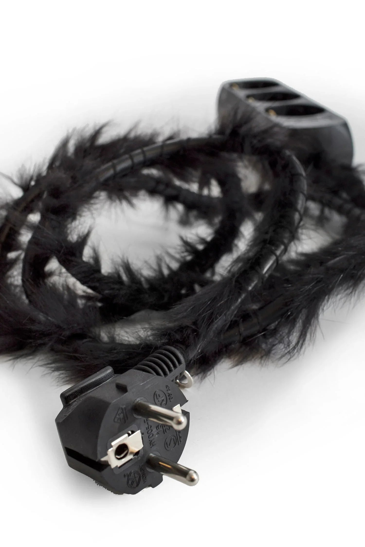 N.26 Furry Cable Multiplug - Antonioli.eu