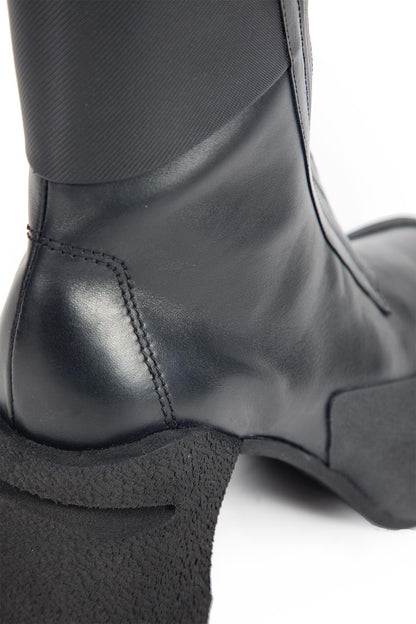 Dona Ankle Boots