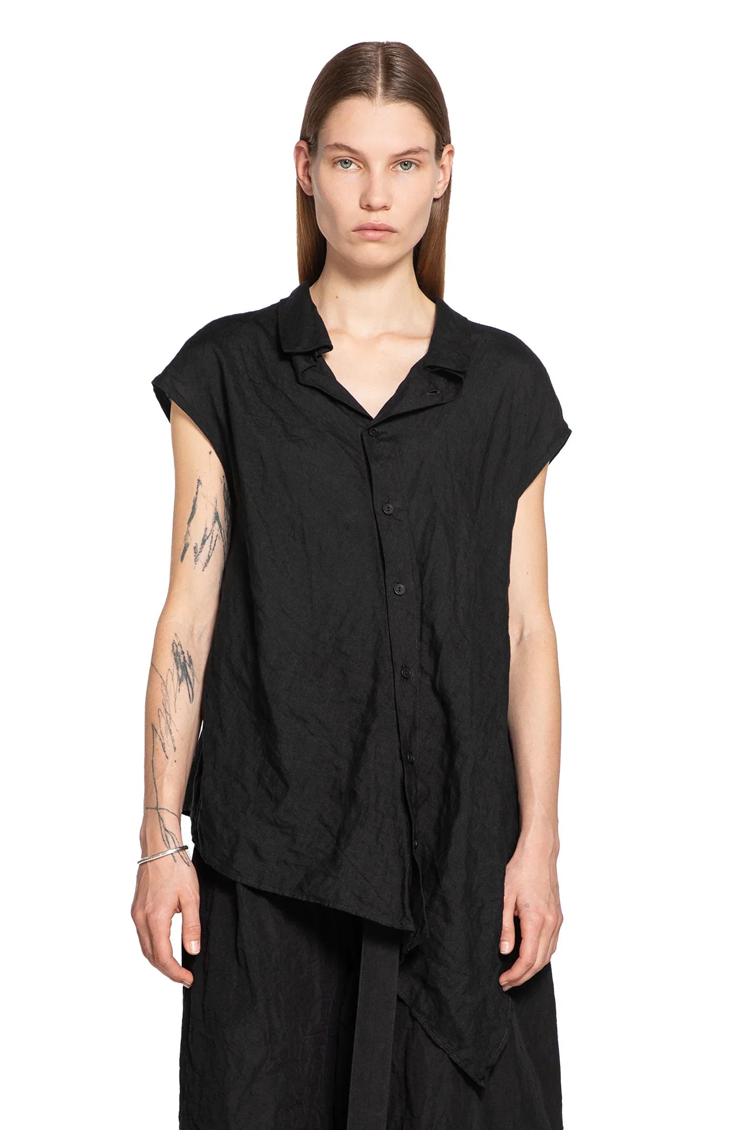 Reclined Sleeveless Shirt - Antonioli.eu
