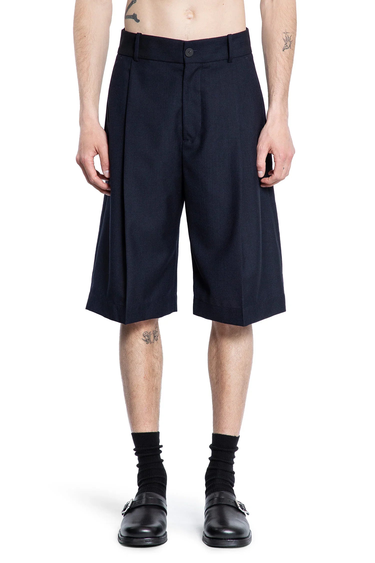 Knee Length Tailored Shorts - Antonioli.eu