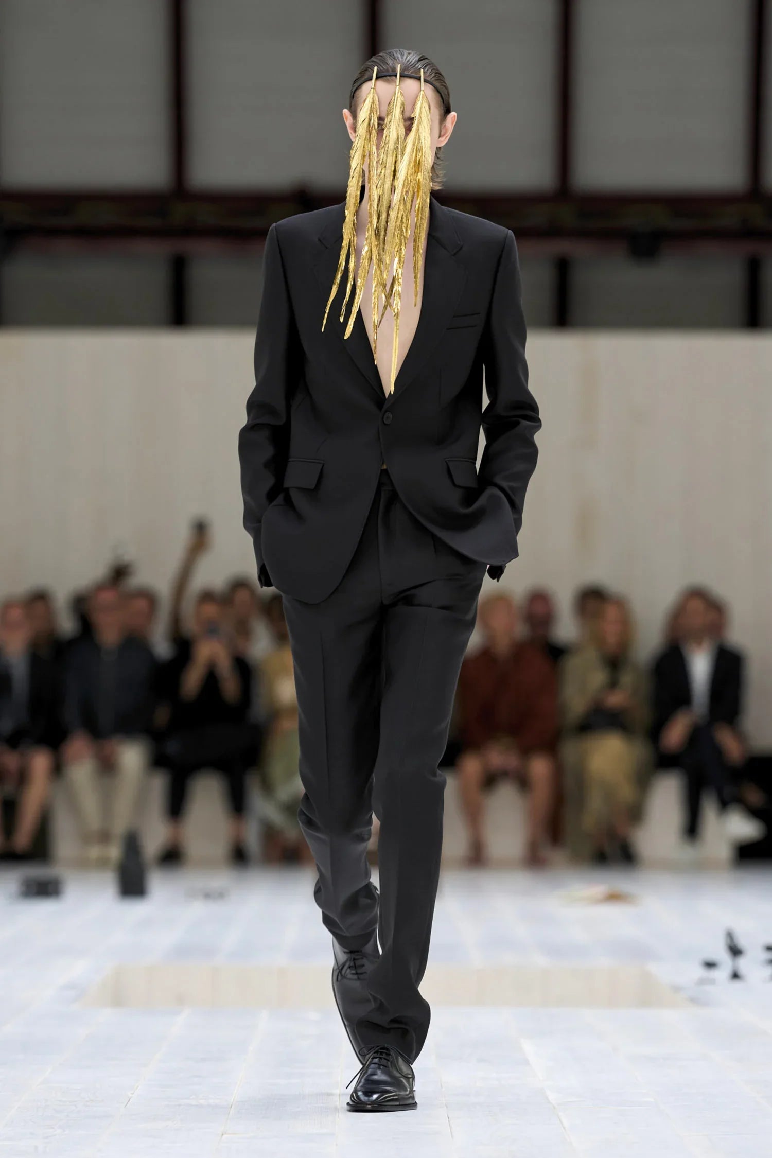 Tailored Trousers in Wool Silk - Antonioli.eu