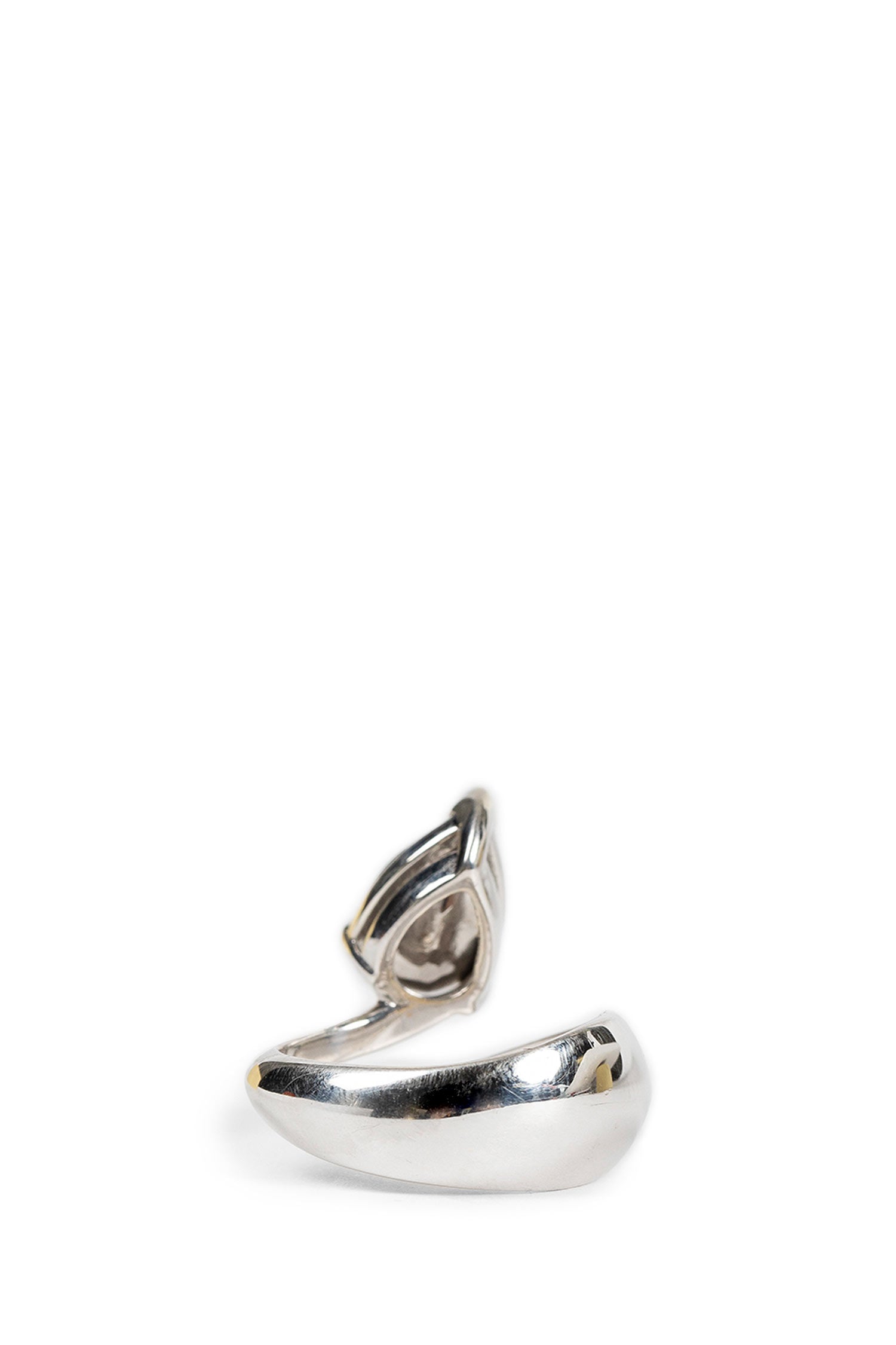 Hard Alien Ring