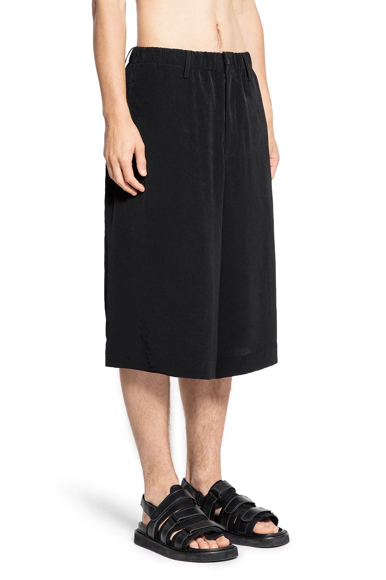 YOHJI YAMAMOTO MAN BLACK SHORTS & SKIRTS - Antonioli.eu