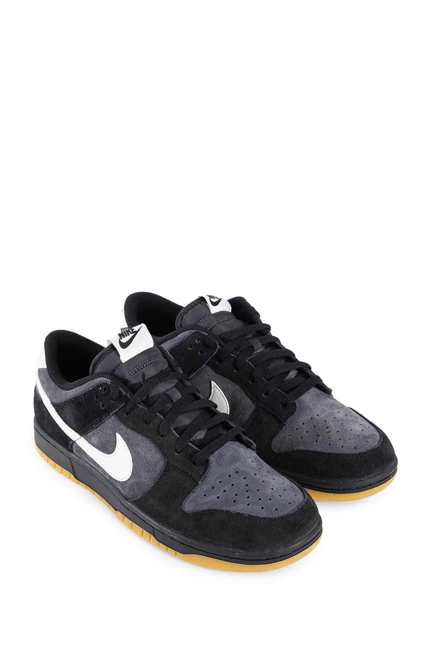 Dunk Low SE Sneakers - Antonioli.eu