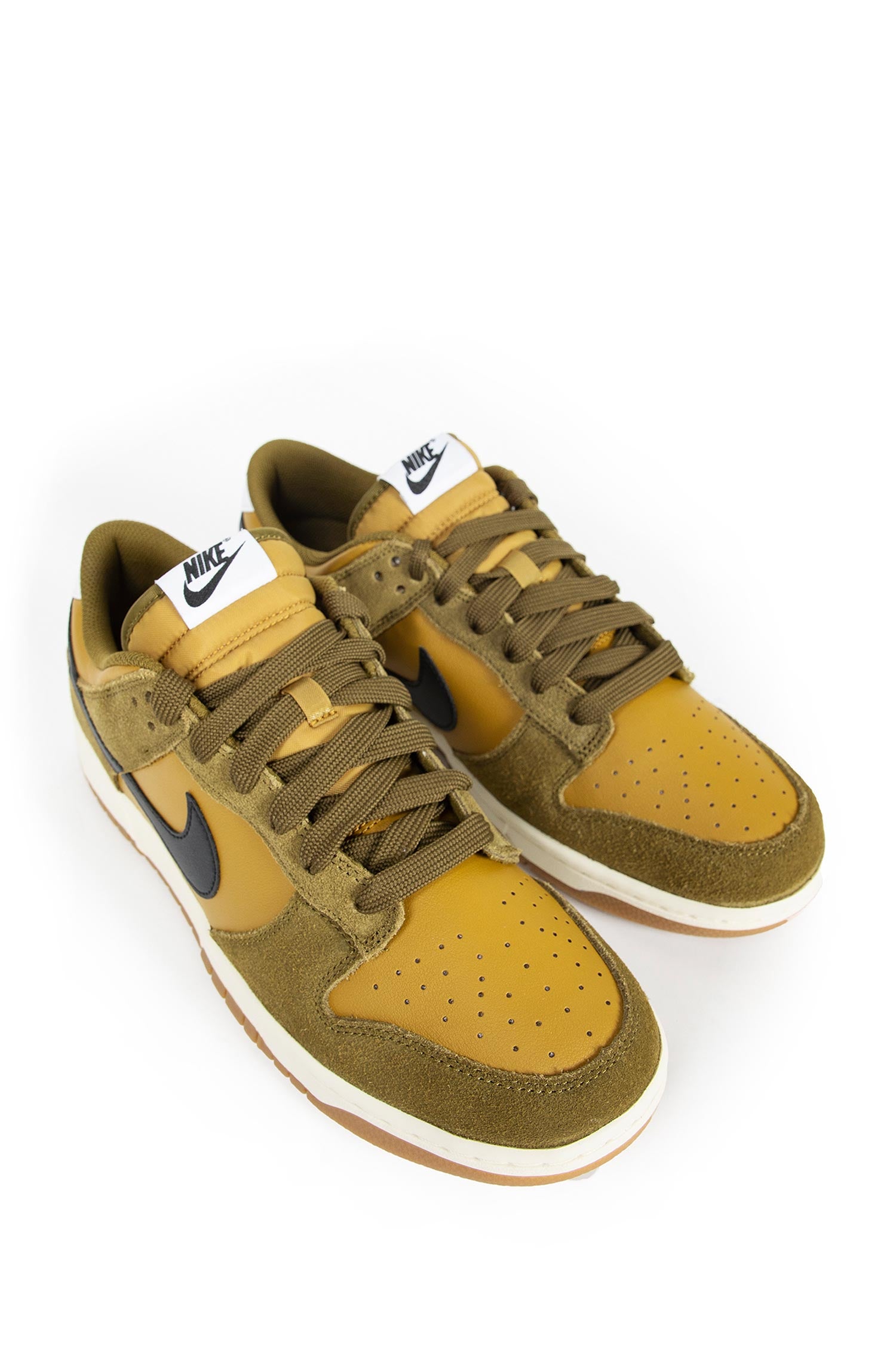 NIKE UNISEX GREEN SNEAKERS