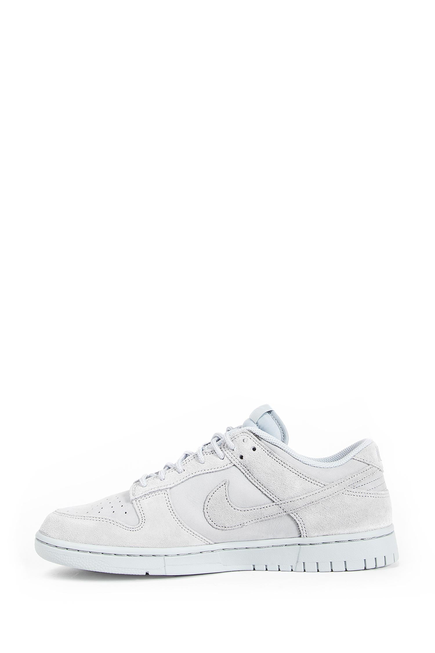 NIKE MAN GREY SNEAKERS