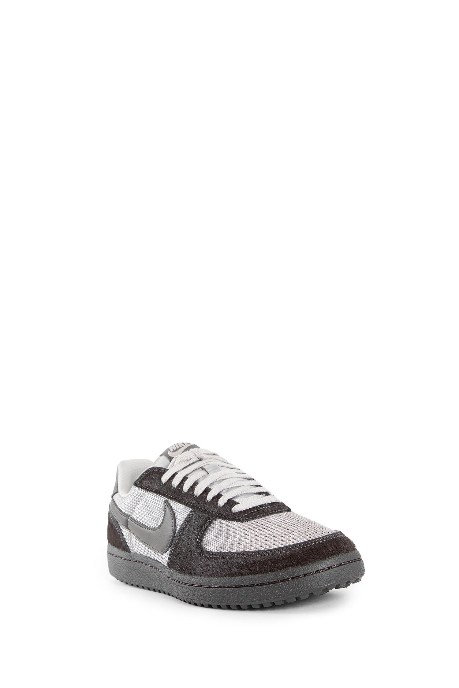 Field General Sneakers