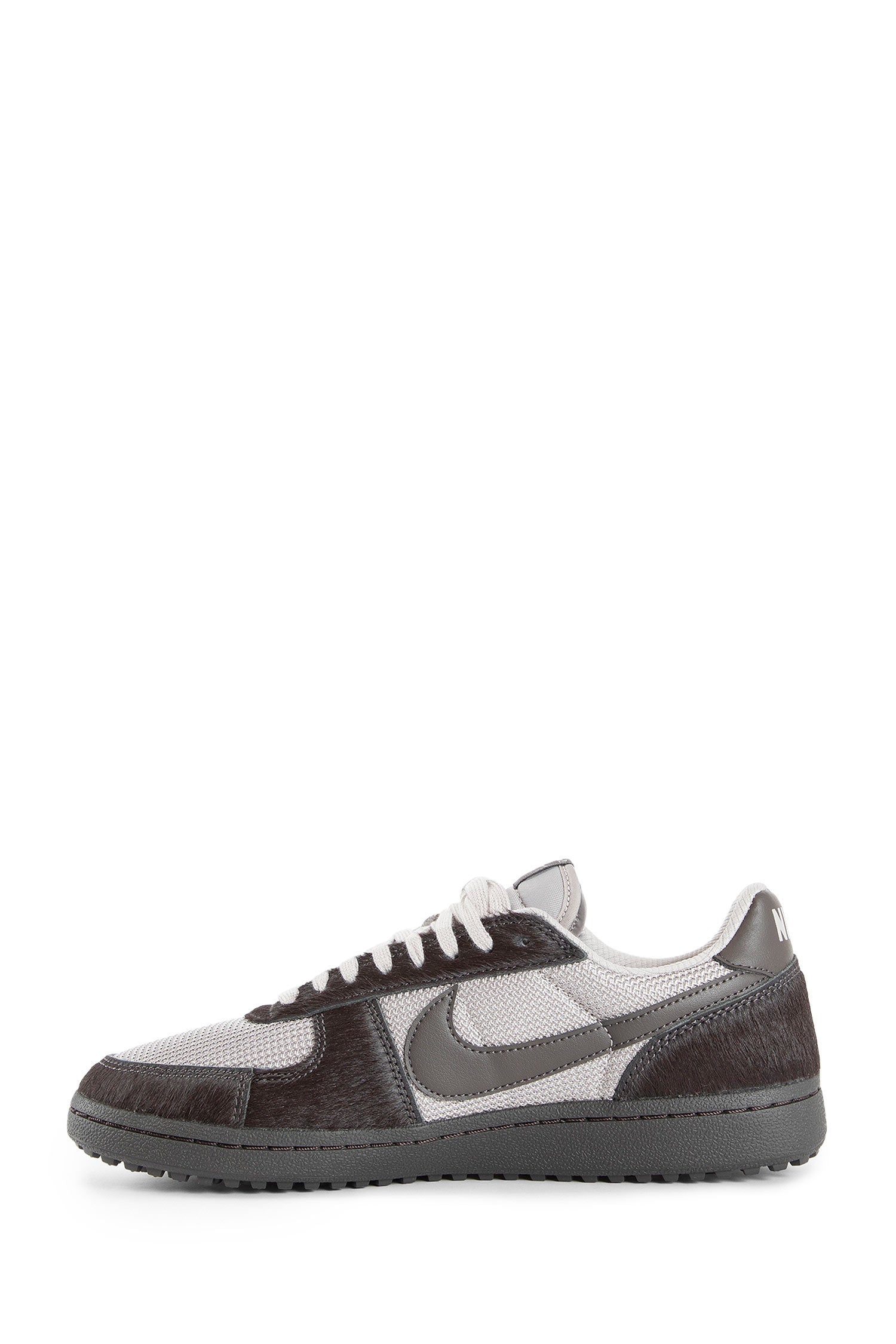 Field General Sneakers