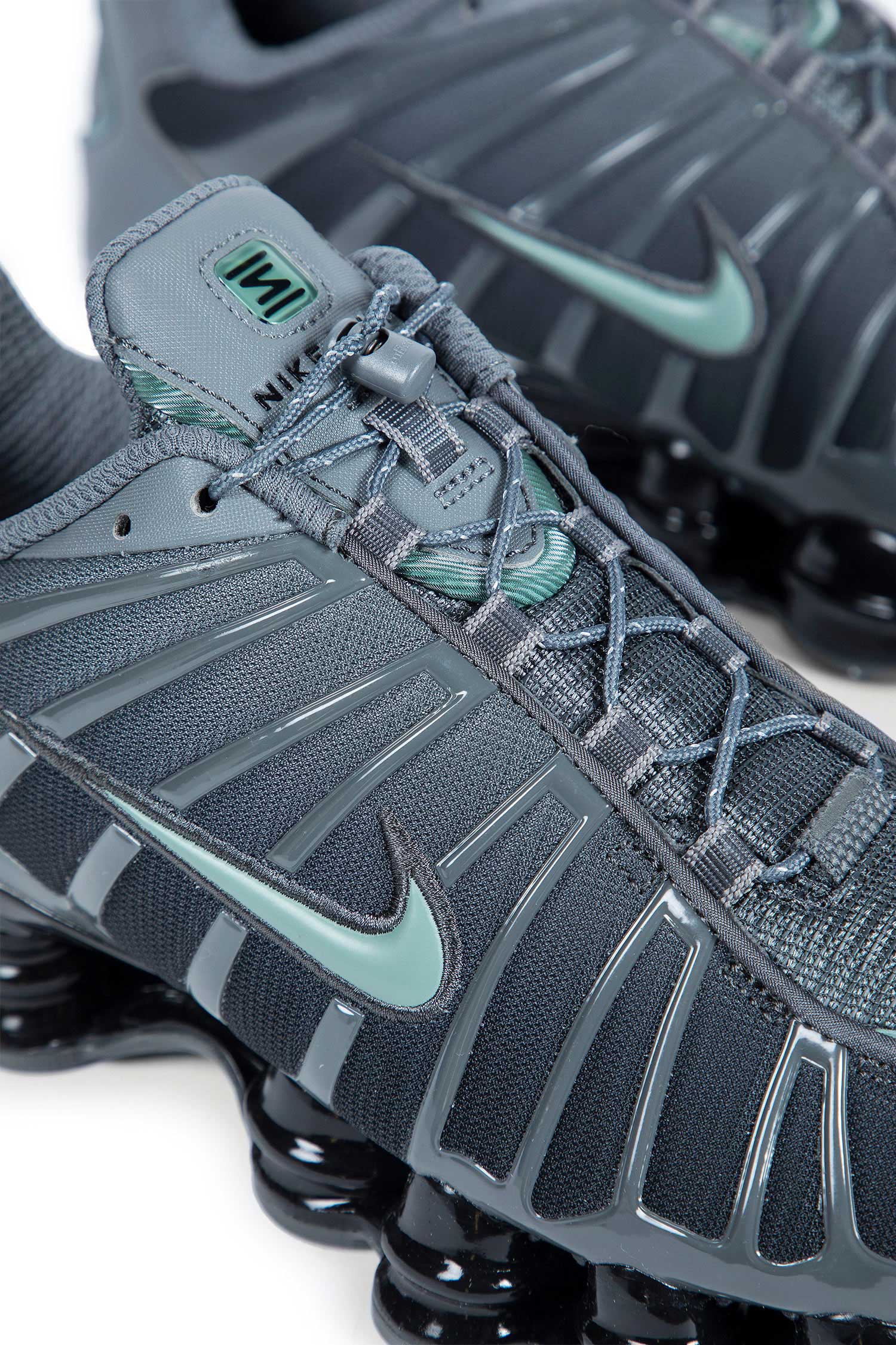 Shox TL Sneakers