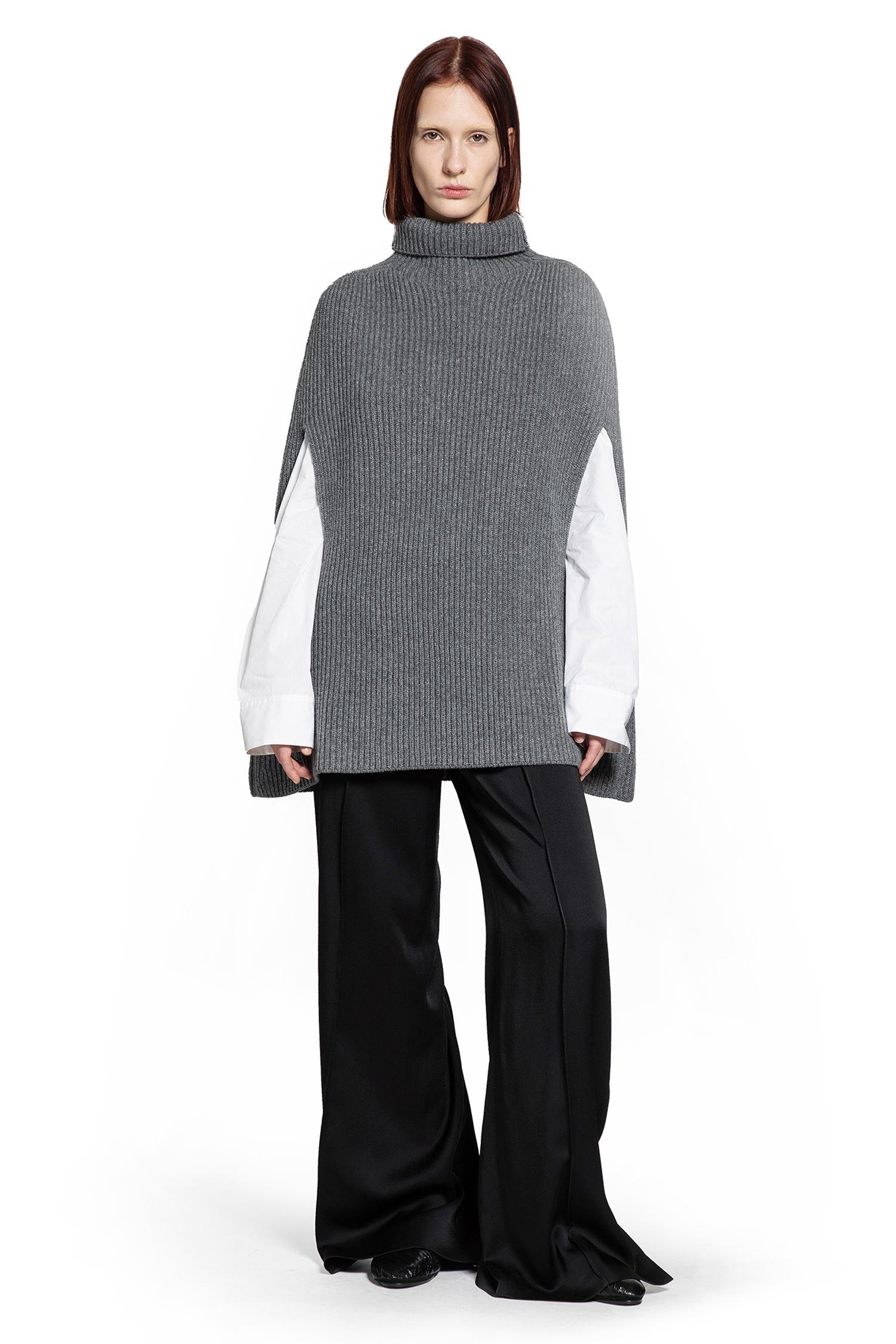 Midweight Wool High-Neck Cape - Antonioli.eu