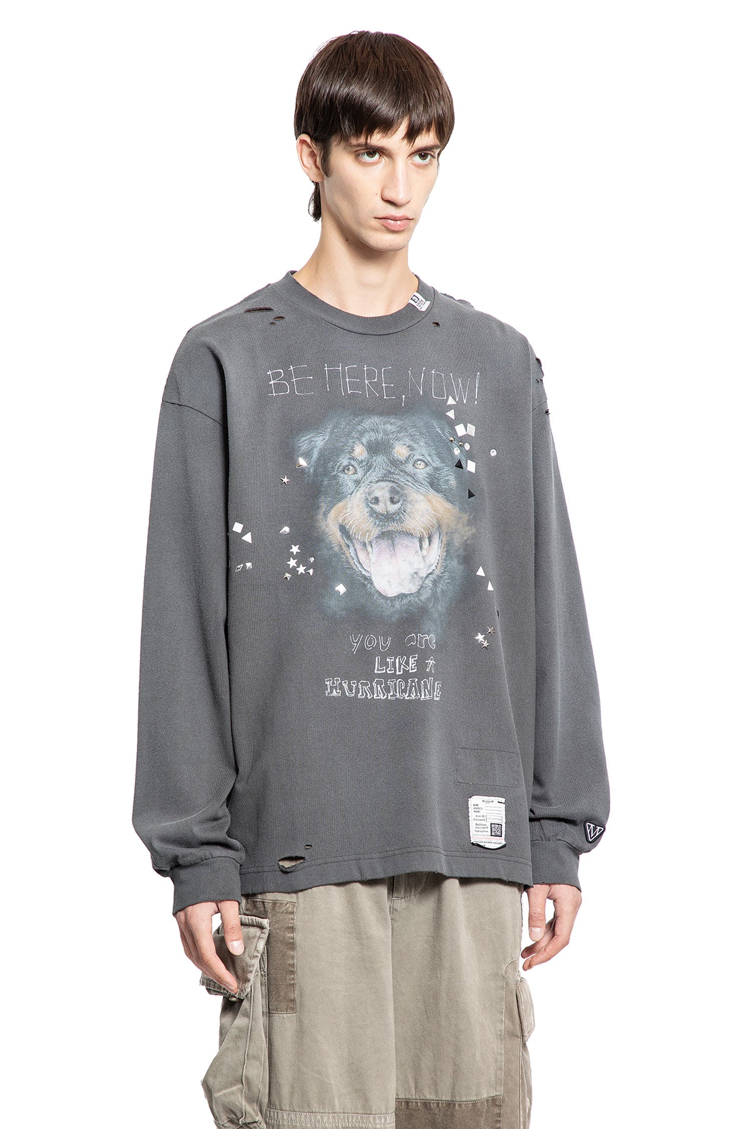 Embellished Distressed Long Sleeve Tee - Antonioli.eu