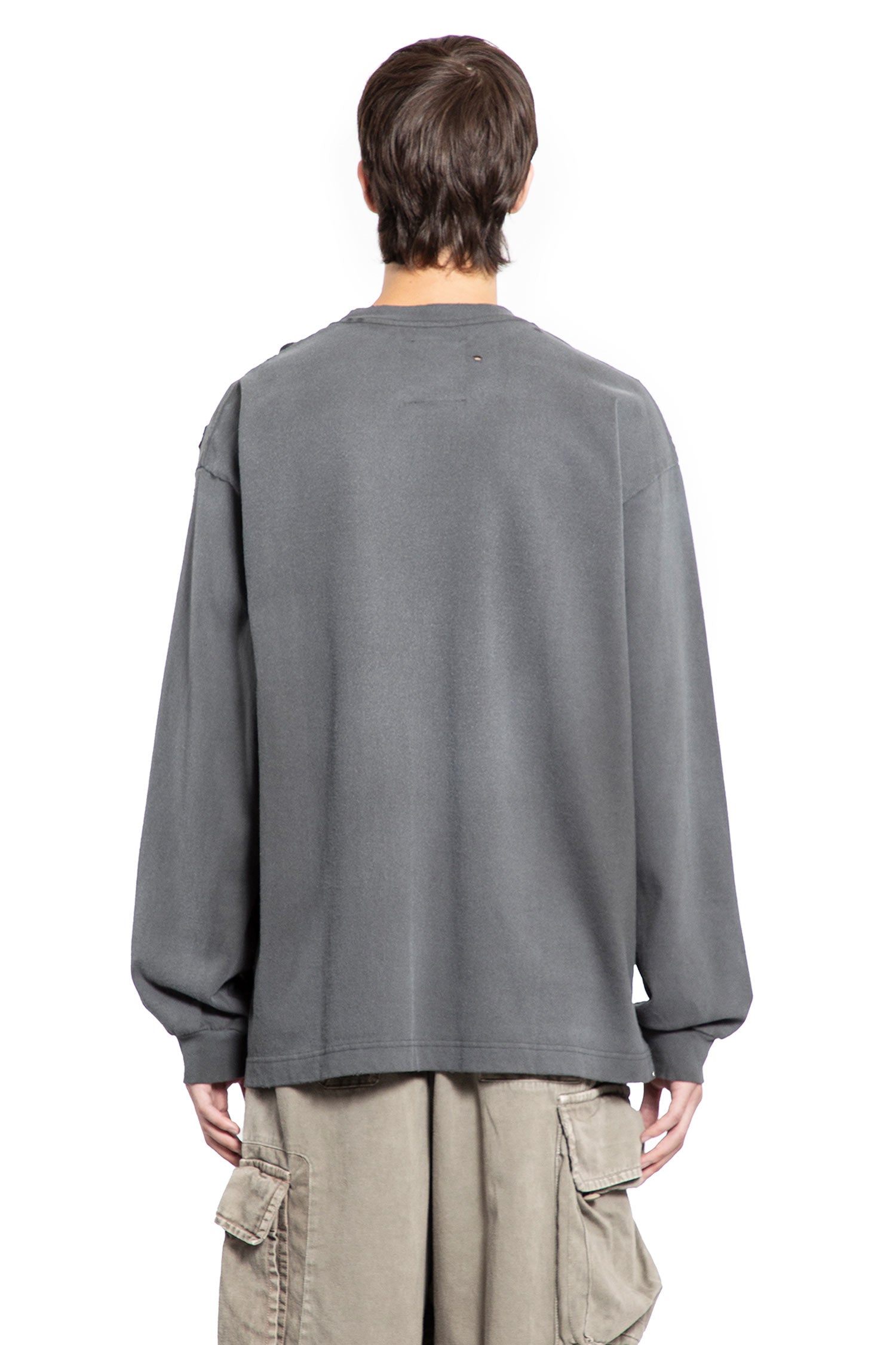 Embellished Distressed Long Sleeve Tee - Antonioli.eu