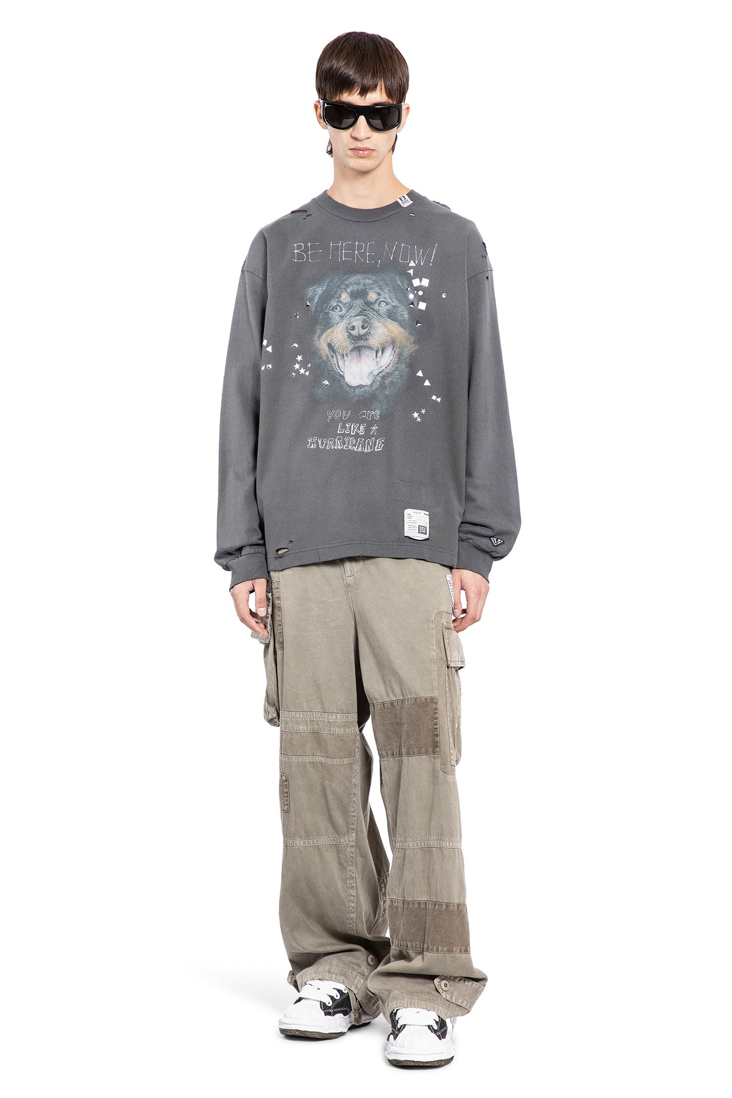 Embellished Distressed Long Sleeve Tee - Antonioli.eu